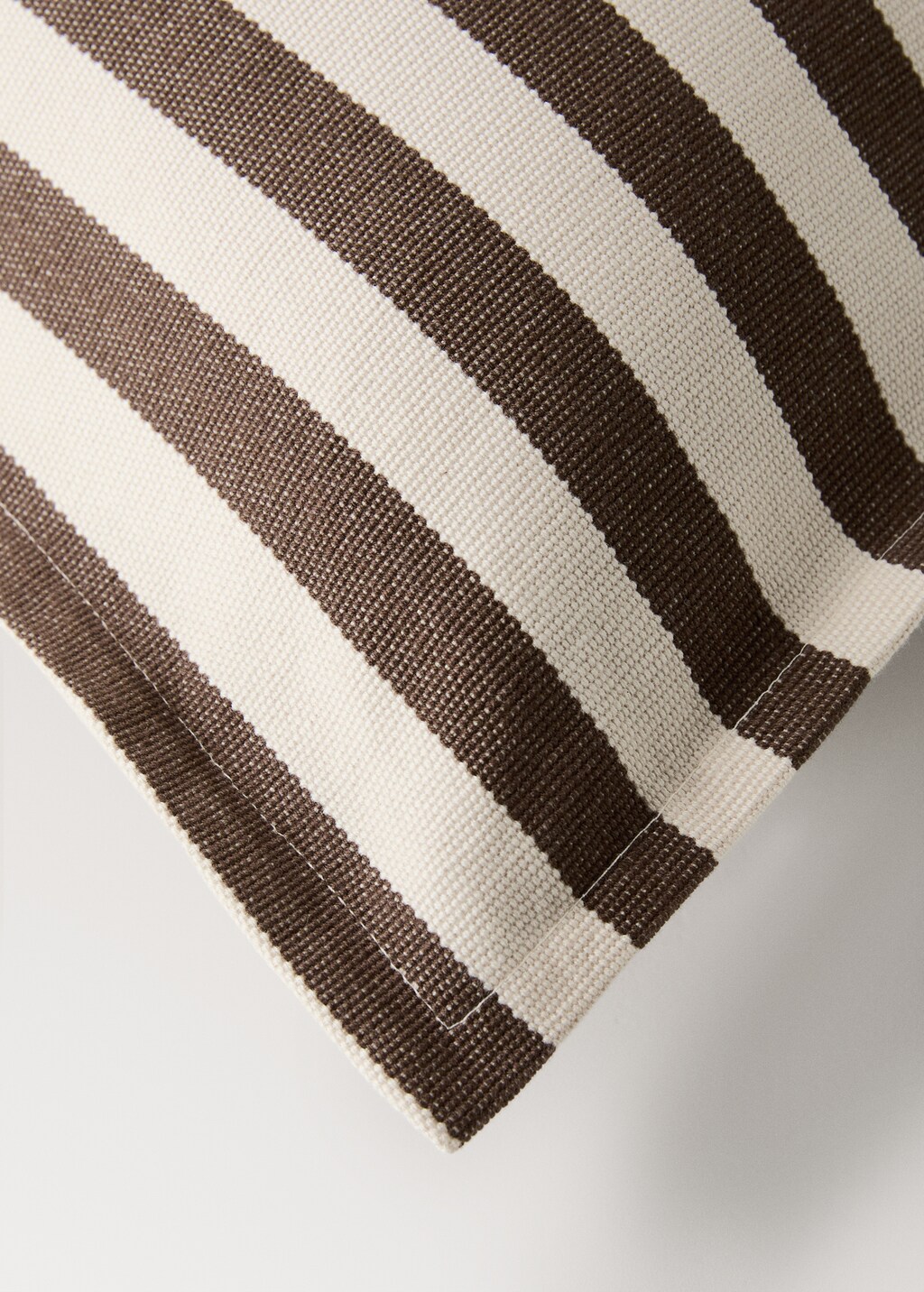 Cotton two-tone cushion cover with woven stripes 50x50 cm