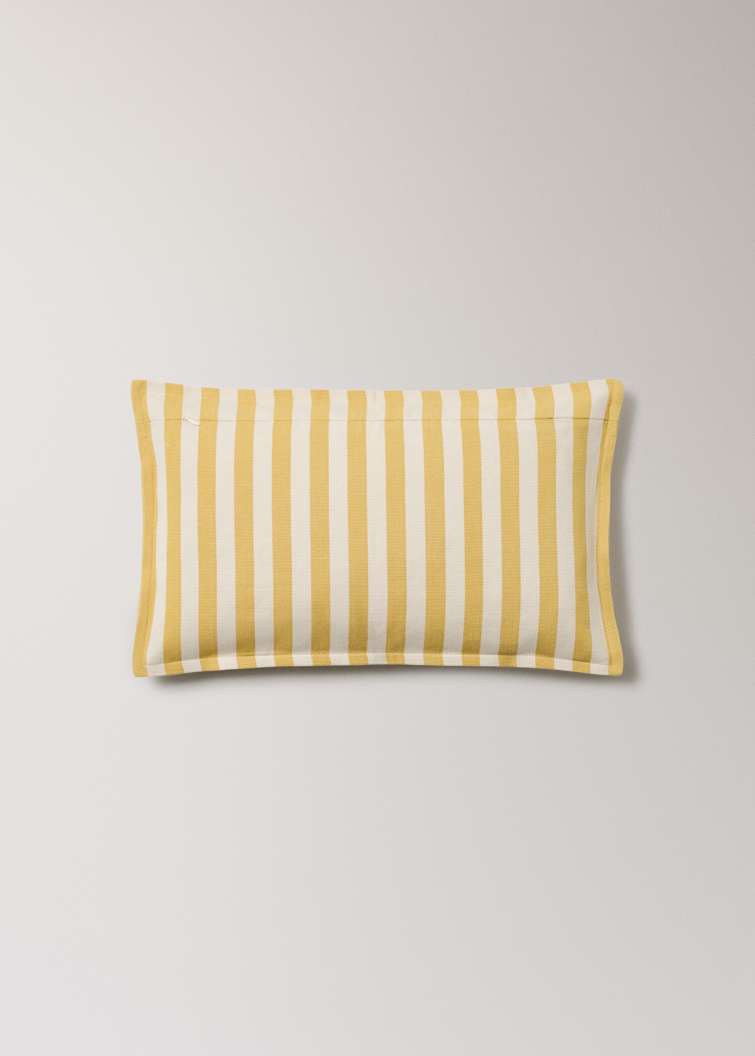 Cotton two-tone cushion cover with woven stripes 30x50 cm - Details of the article 4