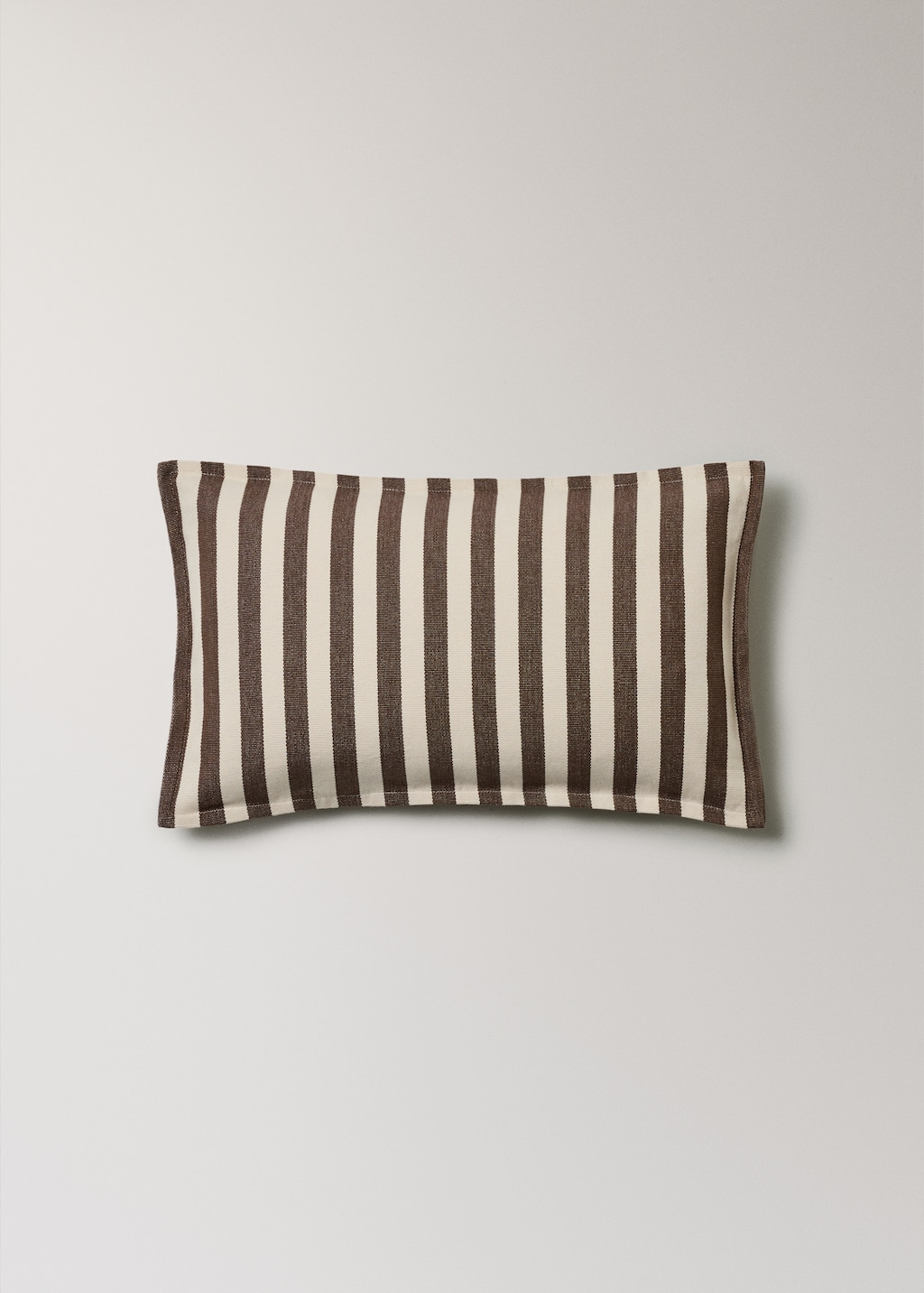 Cotton two-tone cushion cover with woven stripes 30x50 cm