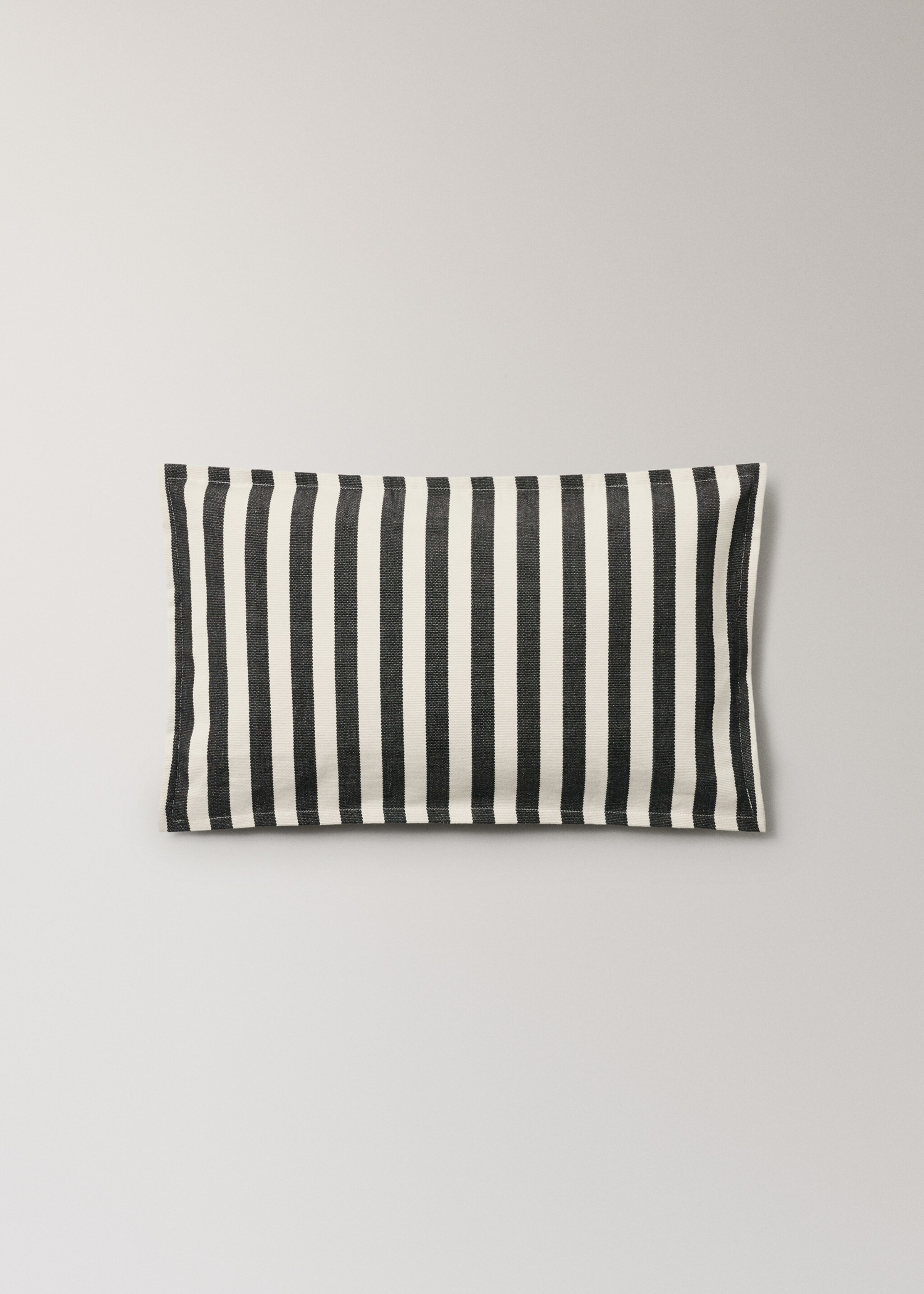 Cotton two-tone cushion cover with woven stripes 30x50 cm - Article without model, Dark Grey. Ref: 17003320-00.
