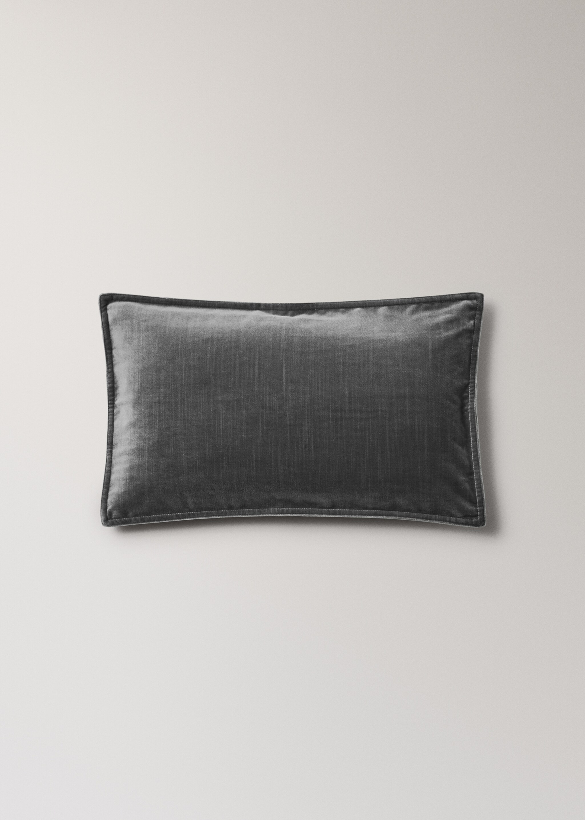 Kissenbezug aus Samt, 30 x 50 cm - Artikel ohne Model