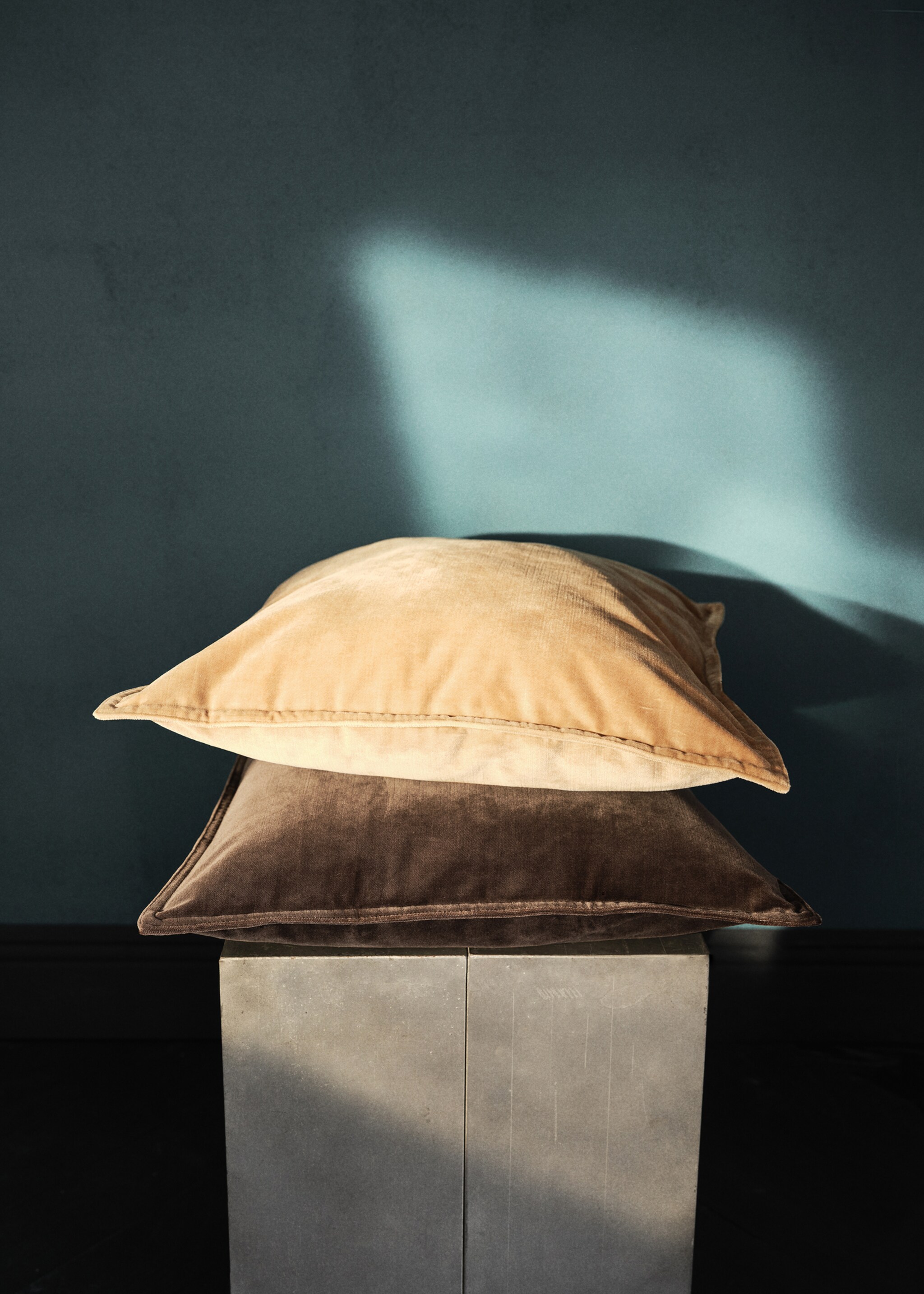 Cushion case primula - Details of the article 6, Coffee. Ref: 17003322-00.