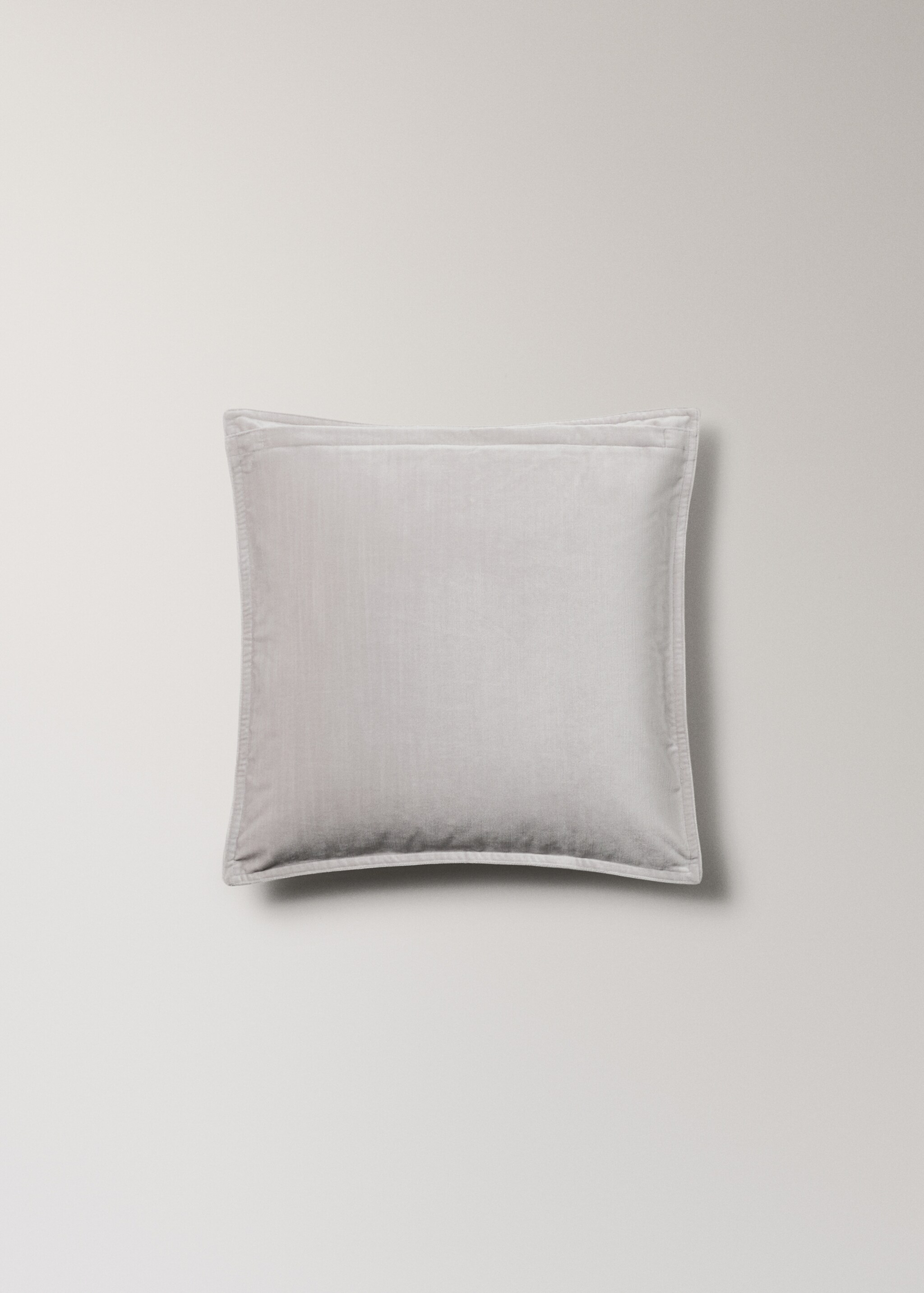 Cushion case primula - Details of the article 1, Grey. Ref: 17003322-00.