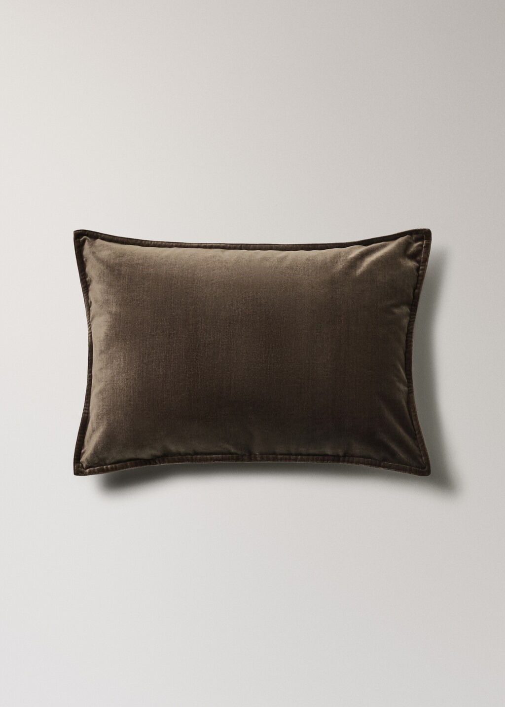 Velvet cushion cover 40x60 cm