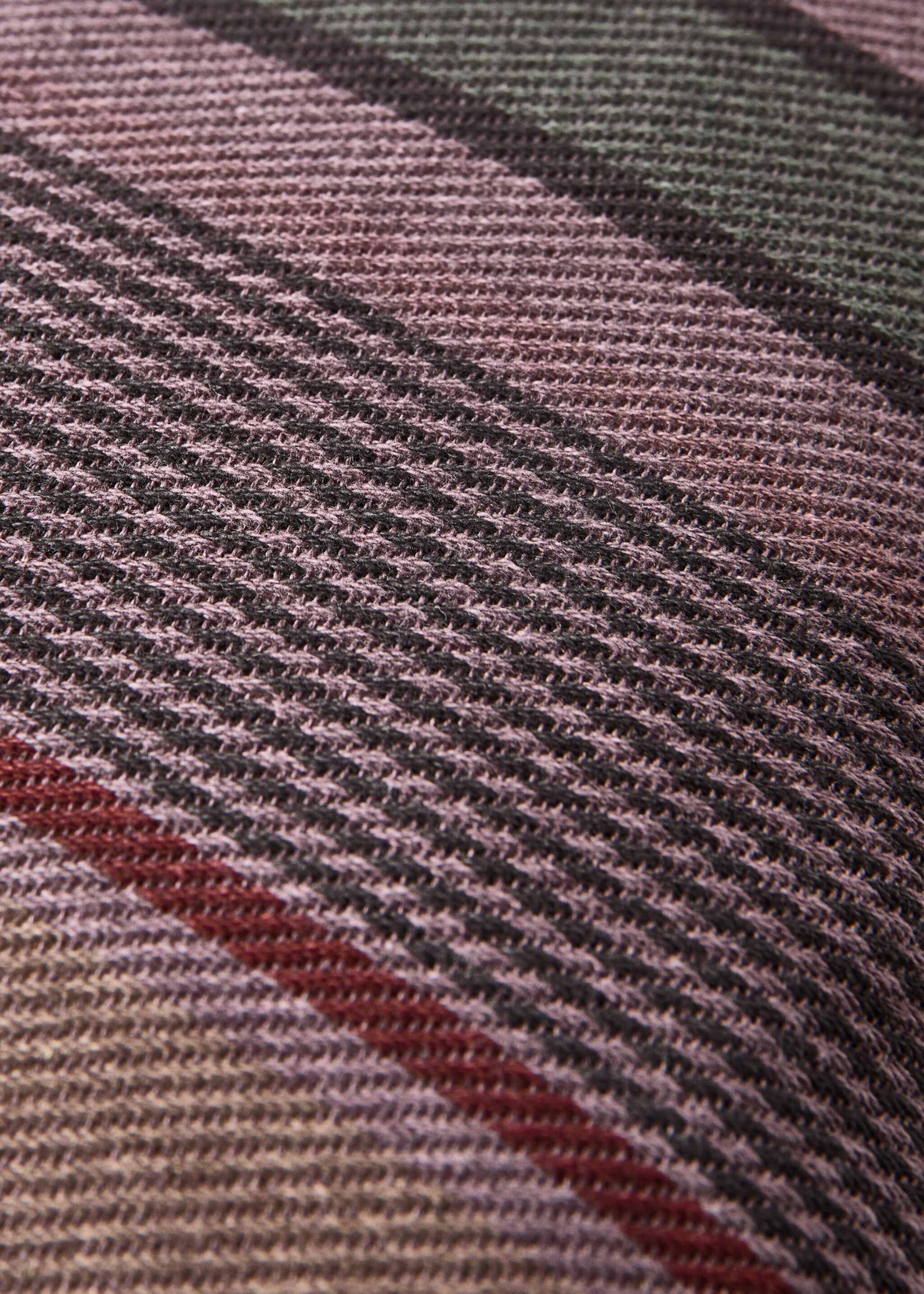 Cotton overdyed striped cushion cover 30x50 cm - Details of the article 4, Plum. Ref: 17003324-00.