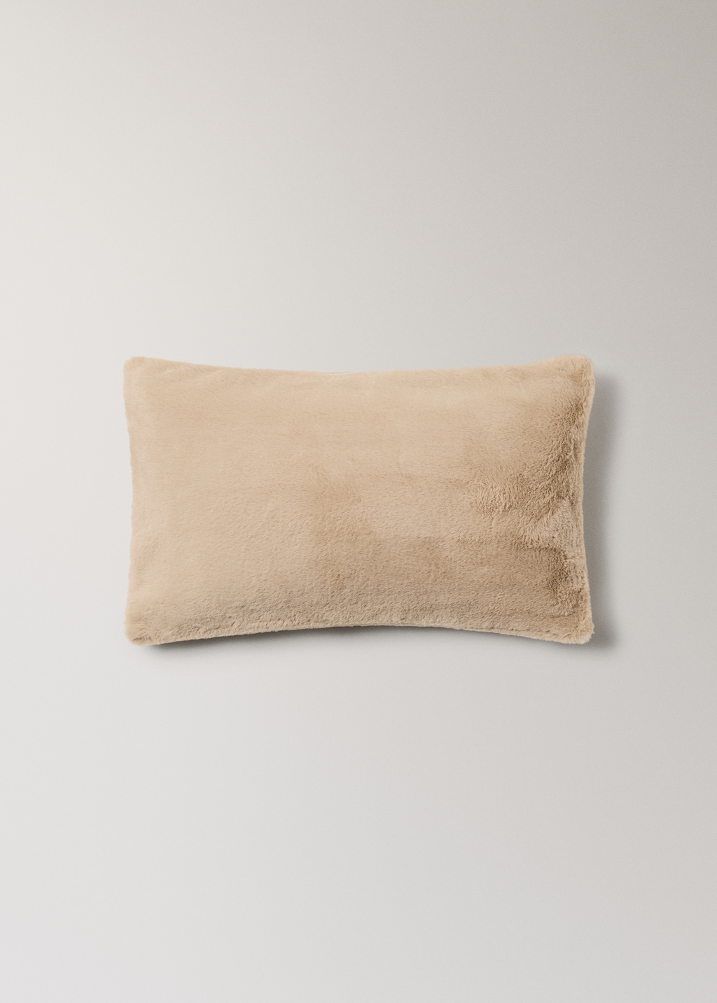 Faux-fur textured cushion cover 30x50 cm