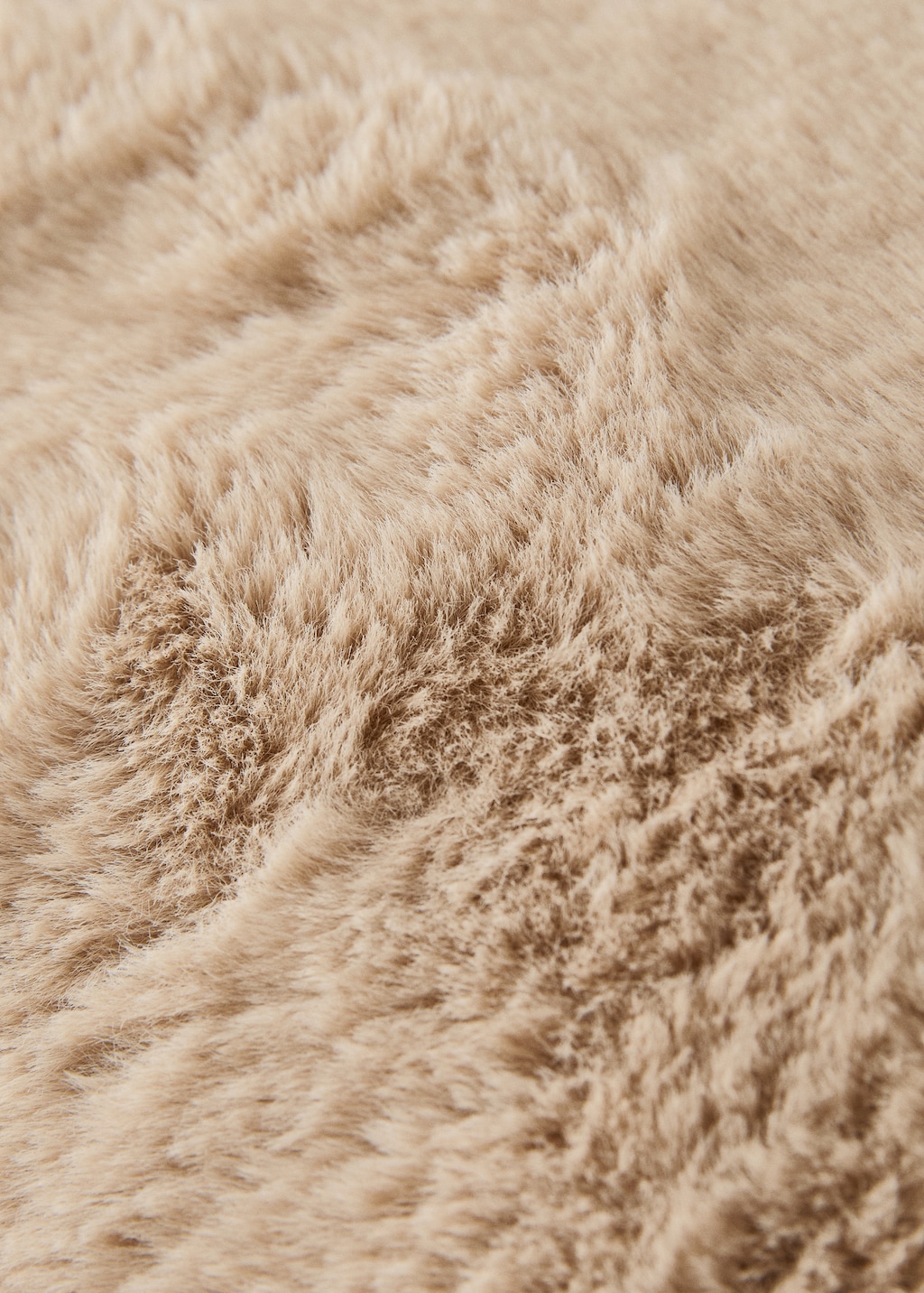 Faux-fur textured cushion cover 30x50 cm