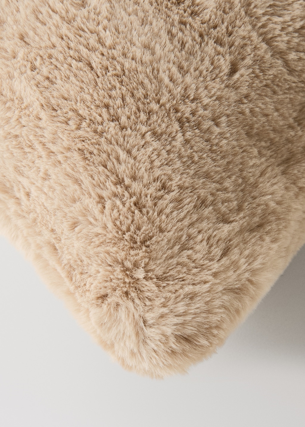 Fur-effect textured cushion cover 30x50 cm