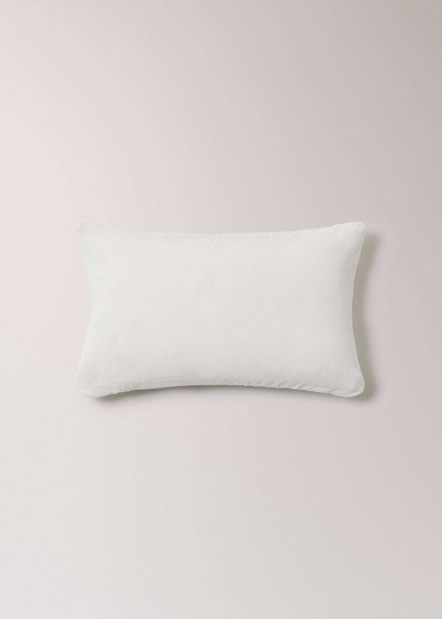 Cushion case chriss - Details of the article 1