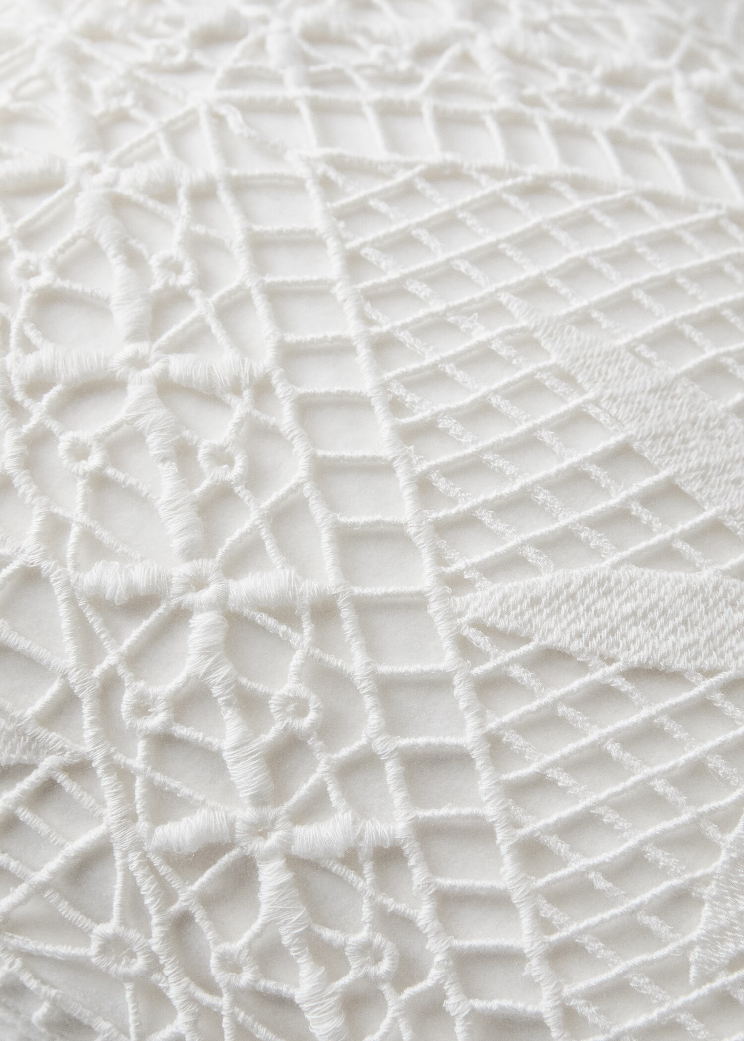 Cushion case chriss - Details of the article 4