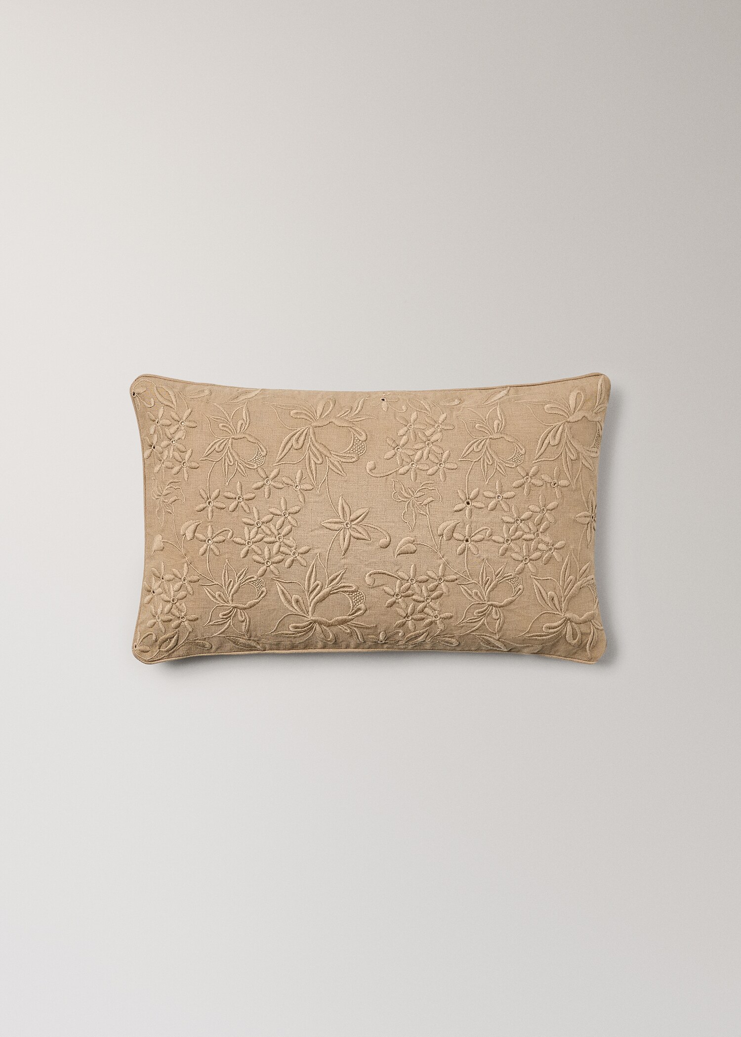 Cotton linen embroidered cushion cover 30x50 cm - Article without model
