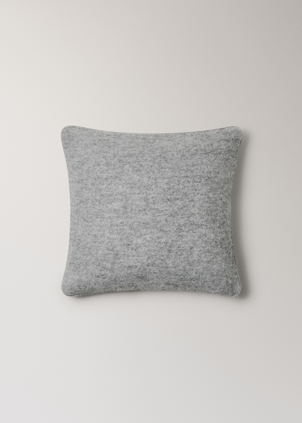 Carded-effect cushion cover 50x50 cm
