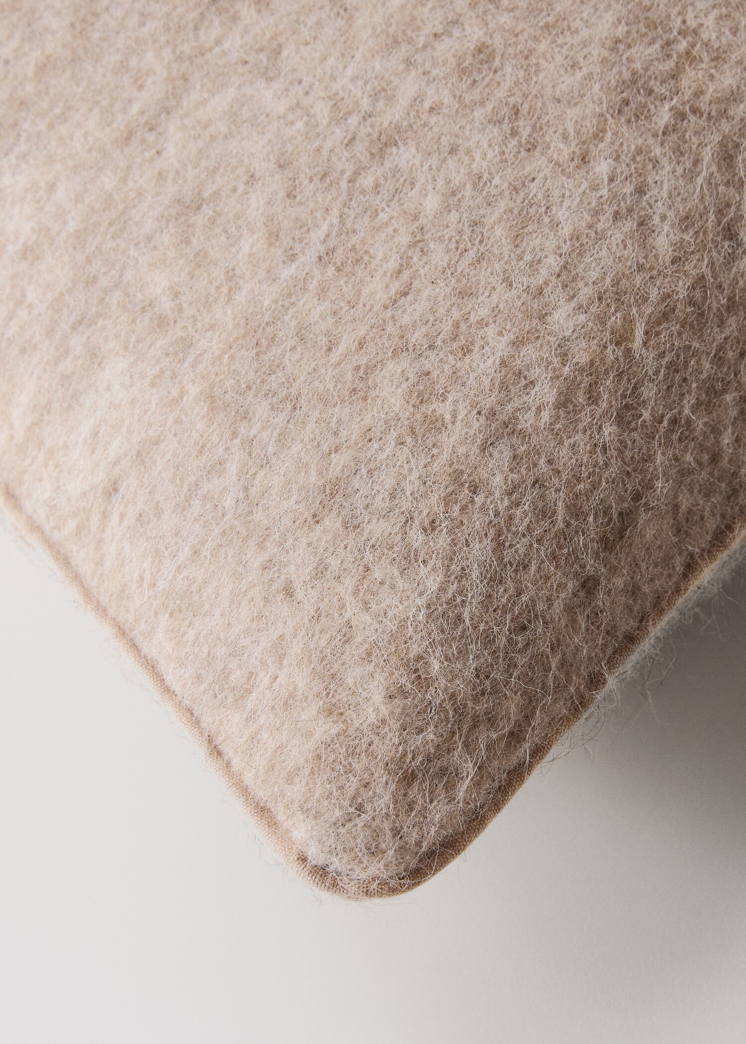 50x50 cm cushion cover with a tousled effect - Detaljer om artikeln 2