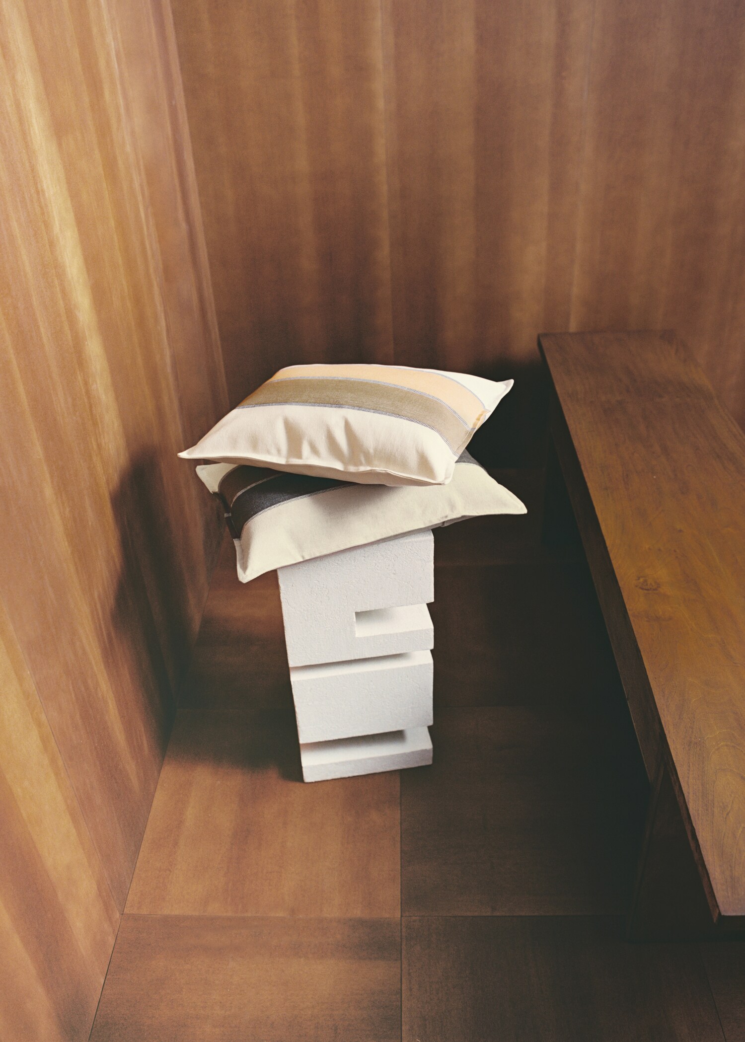 Cotton striped cushion cover 40x60 cm - Details of the article 5