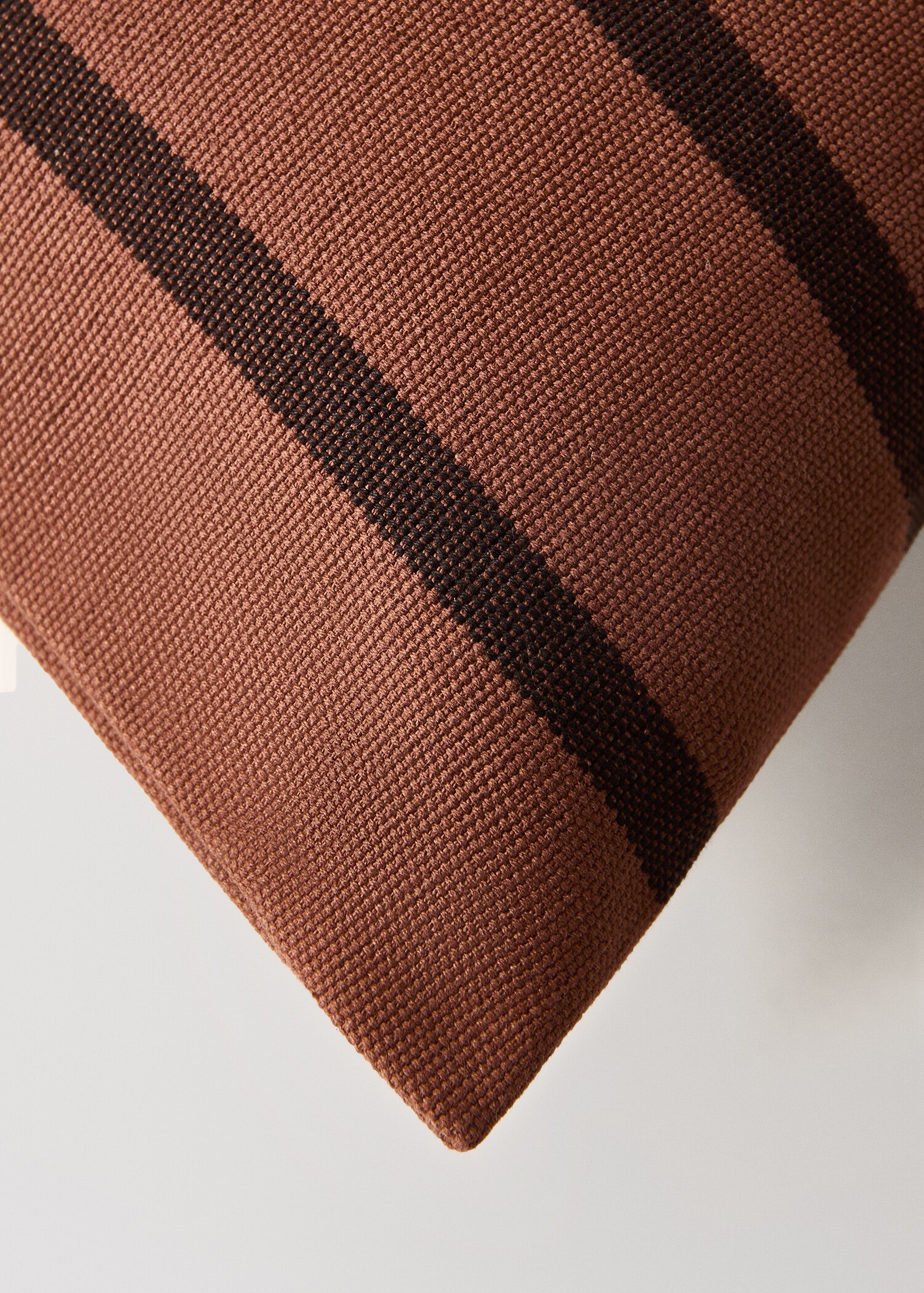 Cotton two-tone striped cushion cover 40x60 cm - Details of the article 3