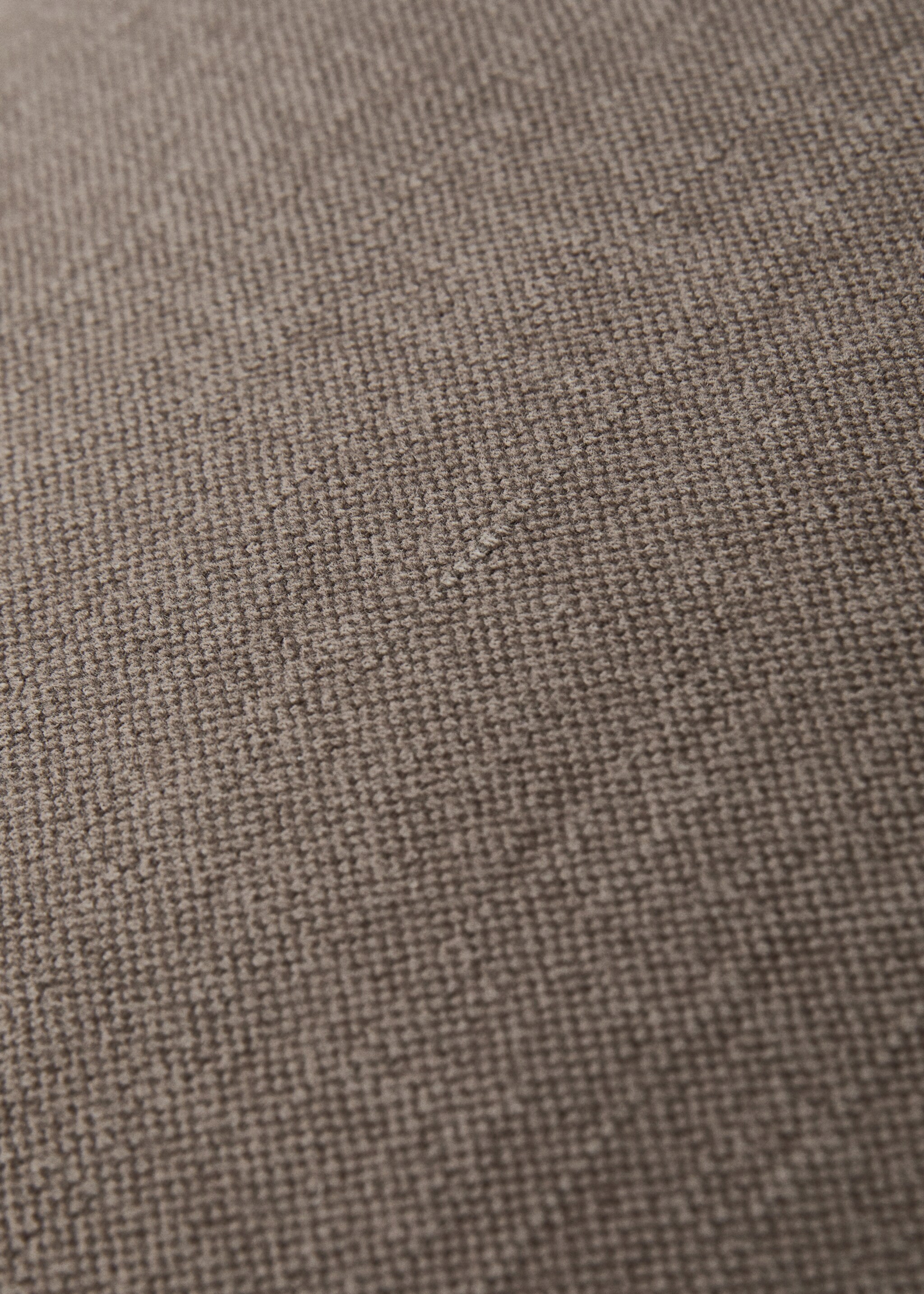 Cotton linen cushion cover with overlock tab 50x50 cm - Details of the article 4