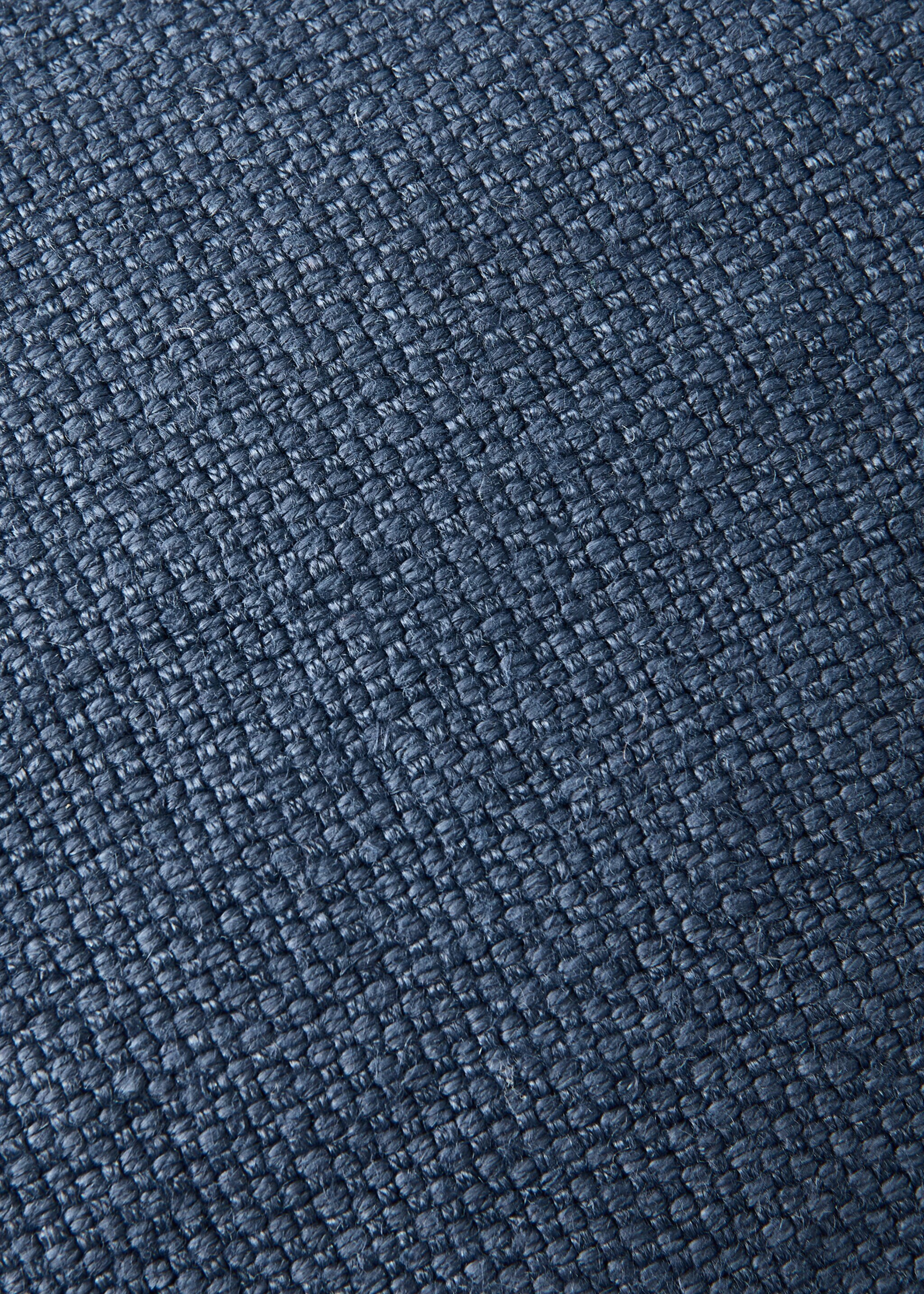 Linen cushion cover with overlock stitching 40x60 cm - Details of the article 3, Ink Blue. Ref: 17003349-00.