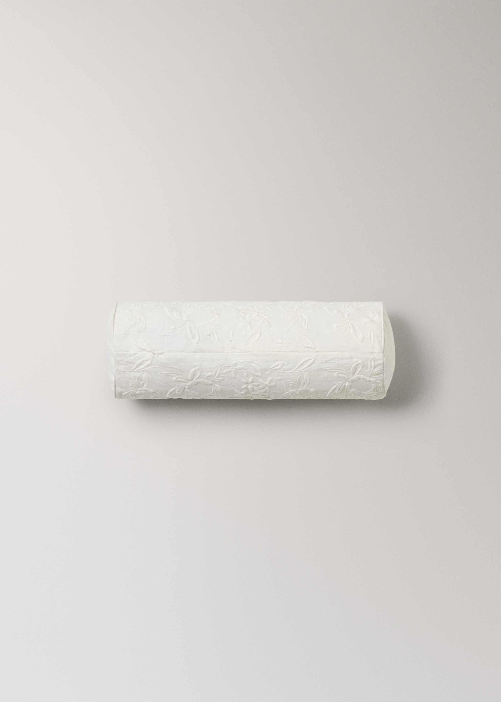 Embroidered linen cotton cushion cover 15x45 cm - Details of the article 1, Light/Pastel Brown. Ref: 17003351-00.