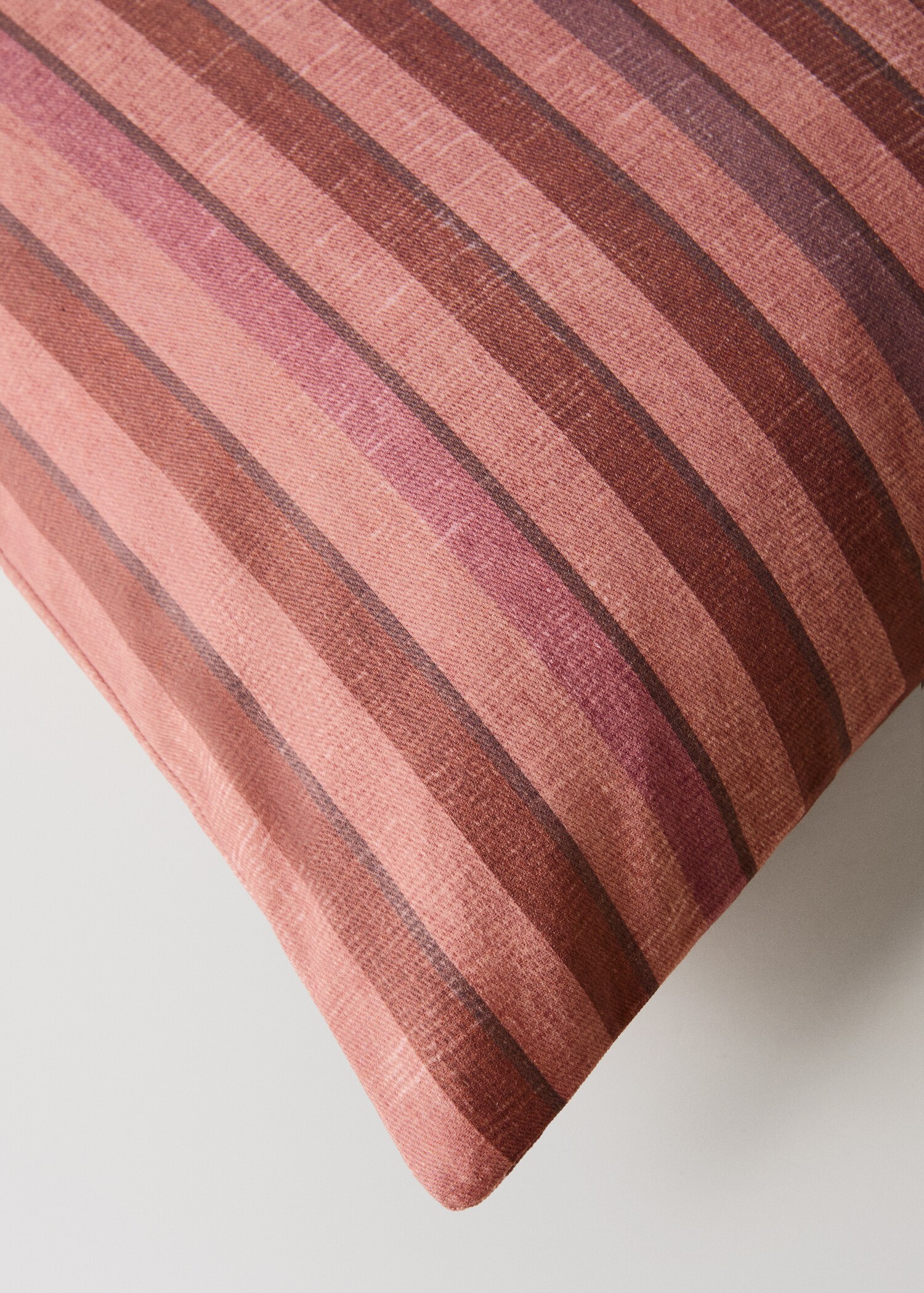 Housse de coussin en coton imprimé à rayures 45x45 cm - Détail de l'article 2