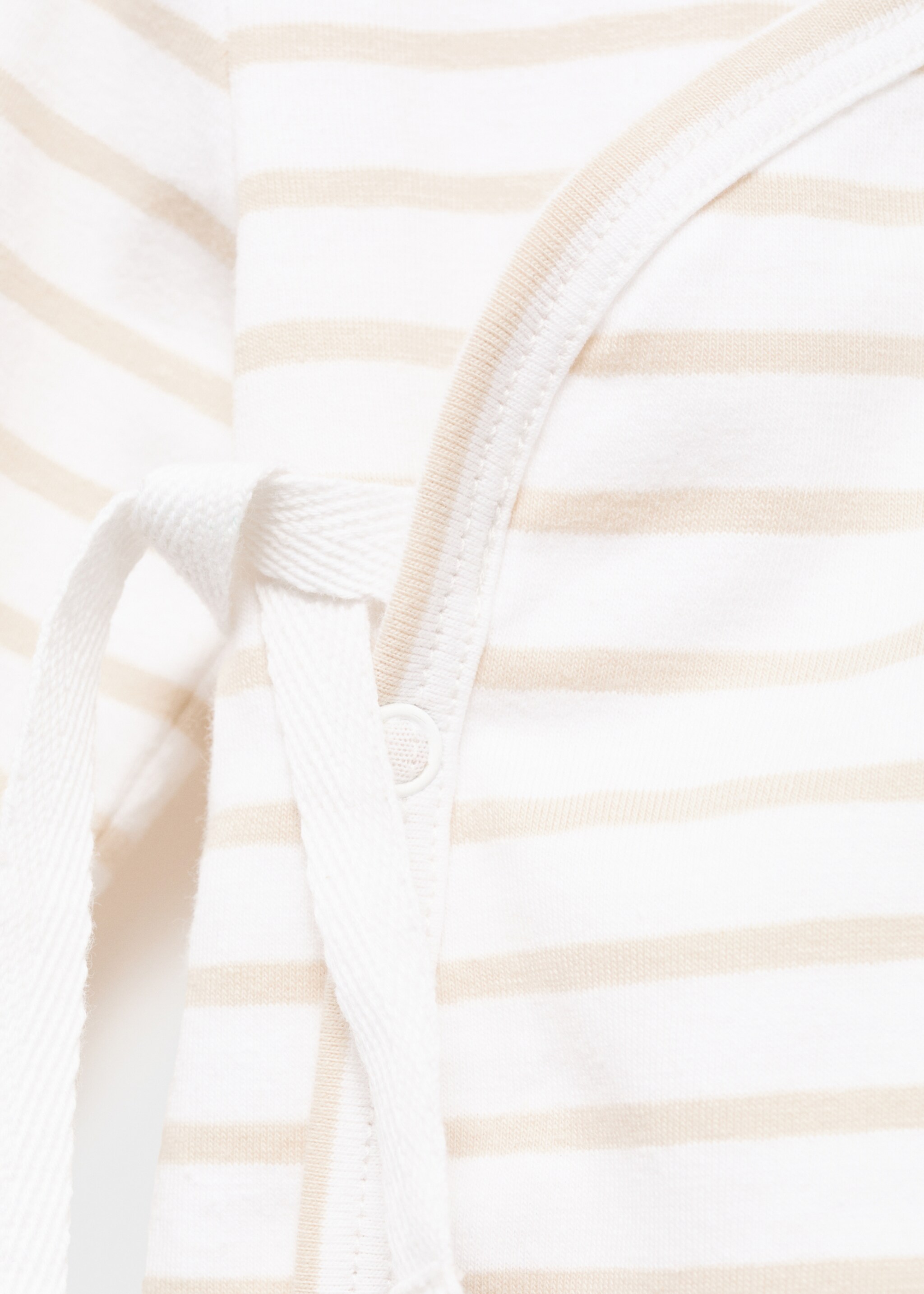 Striped wrap t-shirt - Details of the article 8