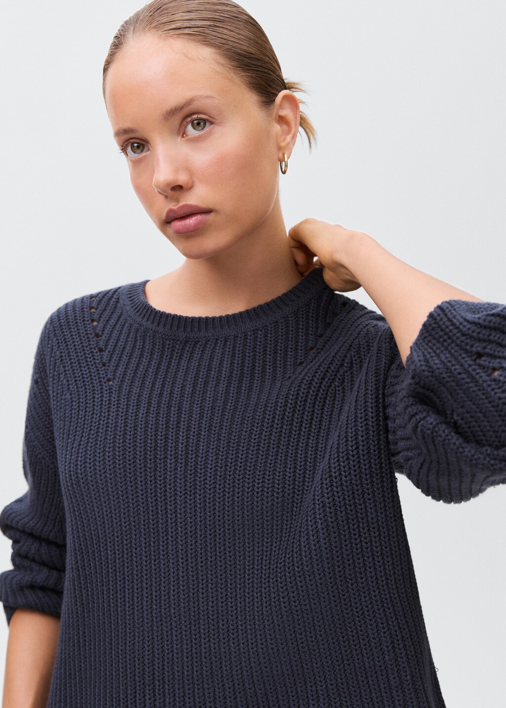 Oversize knit sweater
