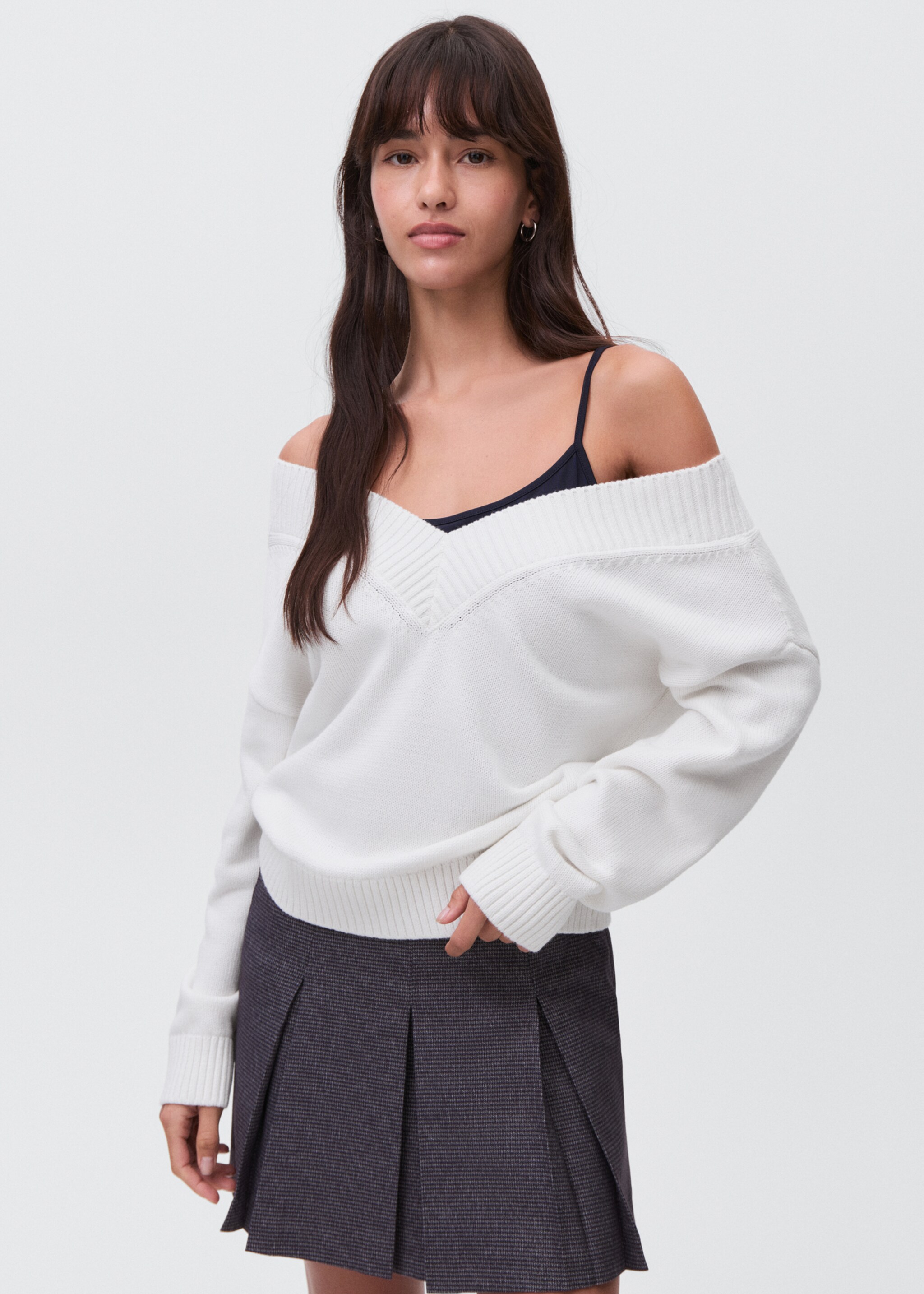Knitted sweater with straps - Medium plane