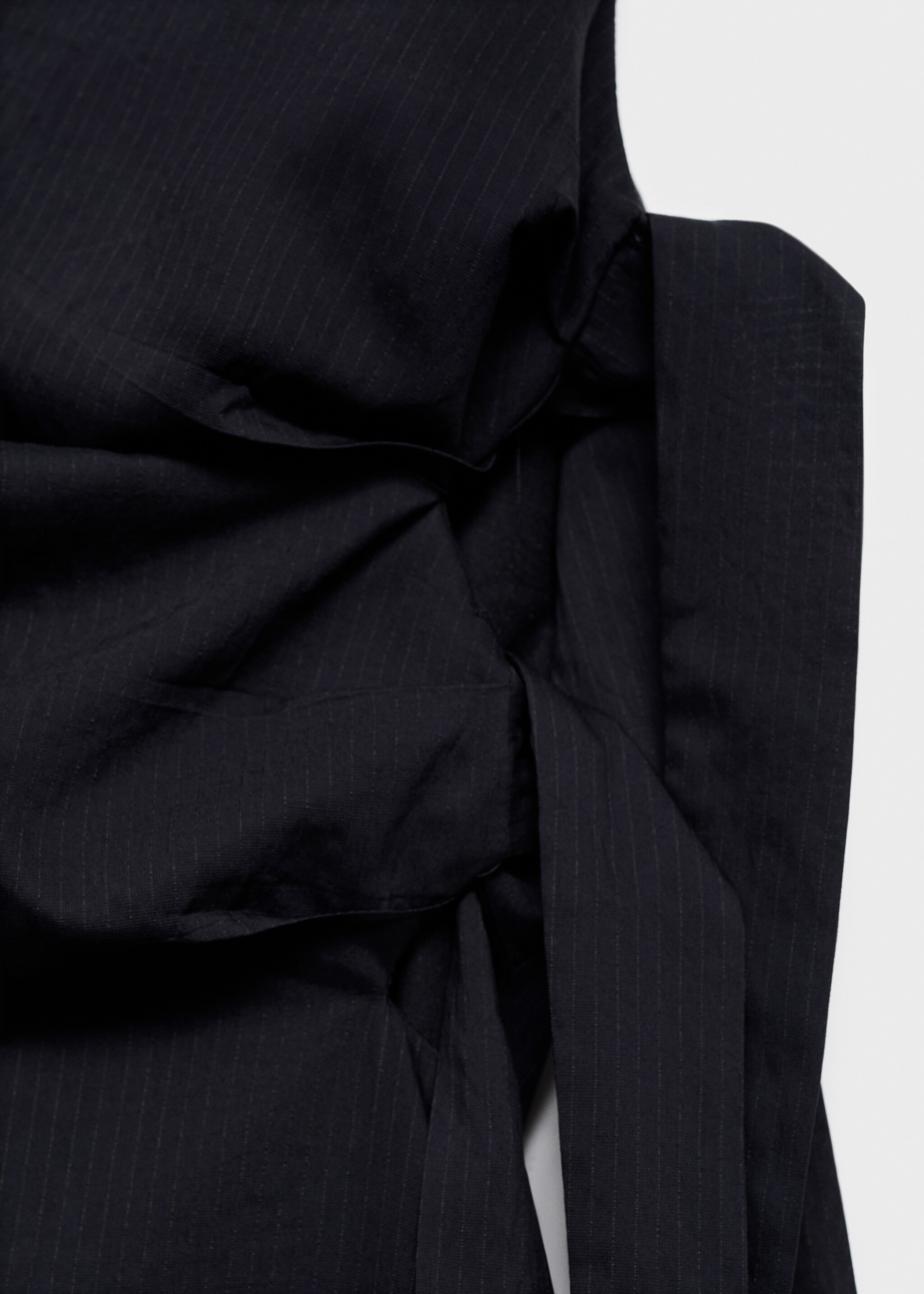 Asymmetrisches Knotenkleid - Detail des Artikels 8, Dunkles Marineblau. Ref: 17004095-00.