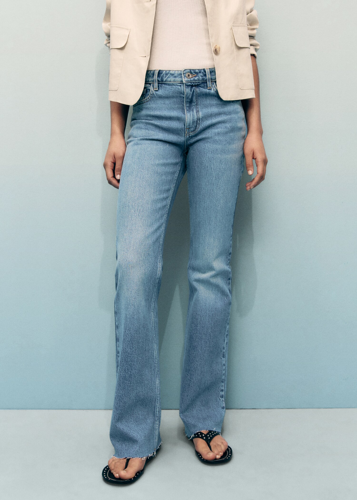Fiona flared mid-rise jeans - Medium plane