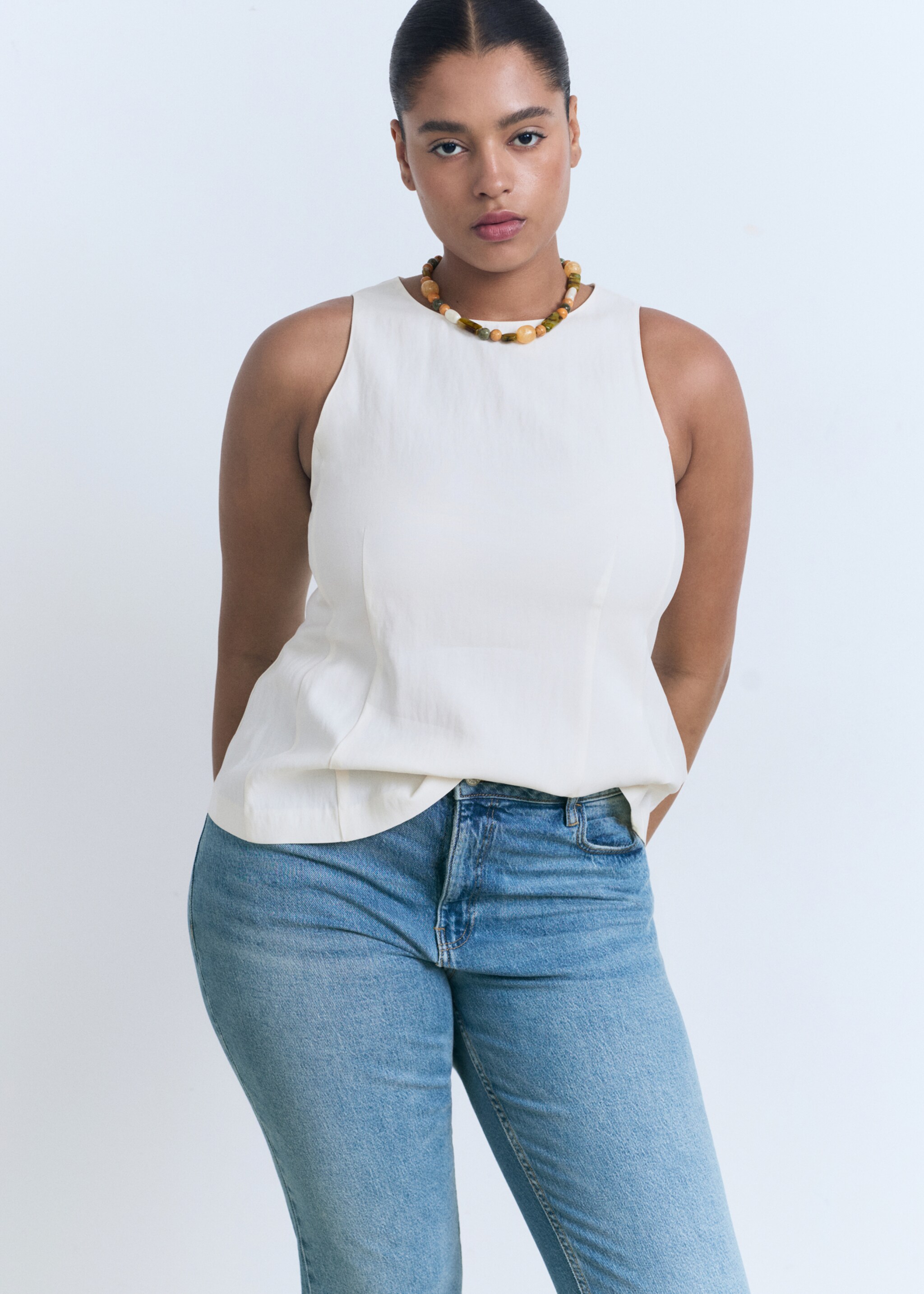 Fiona flared mid-rise jeans - Details of the article 5