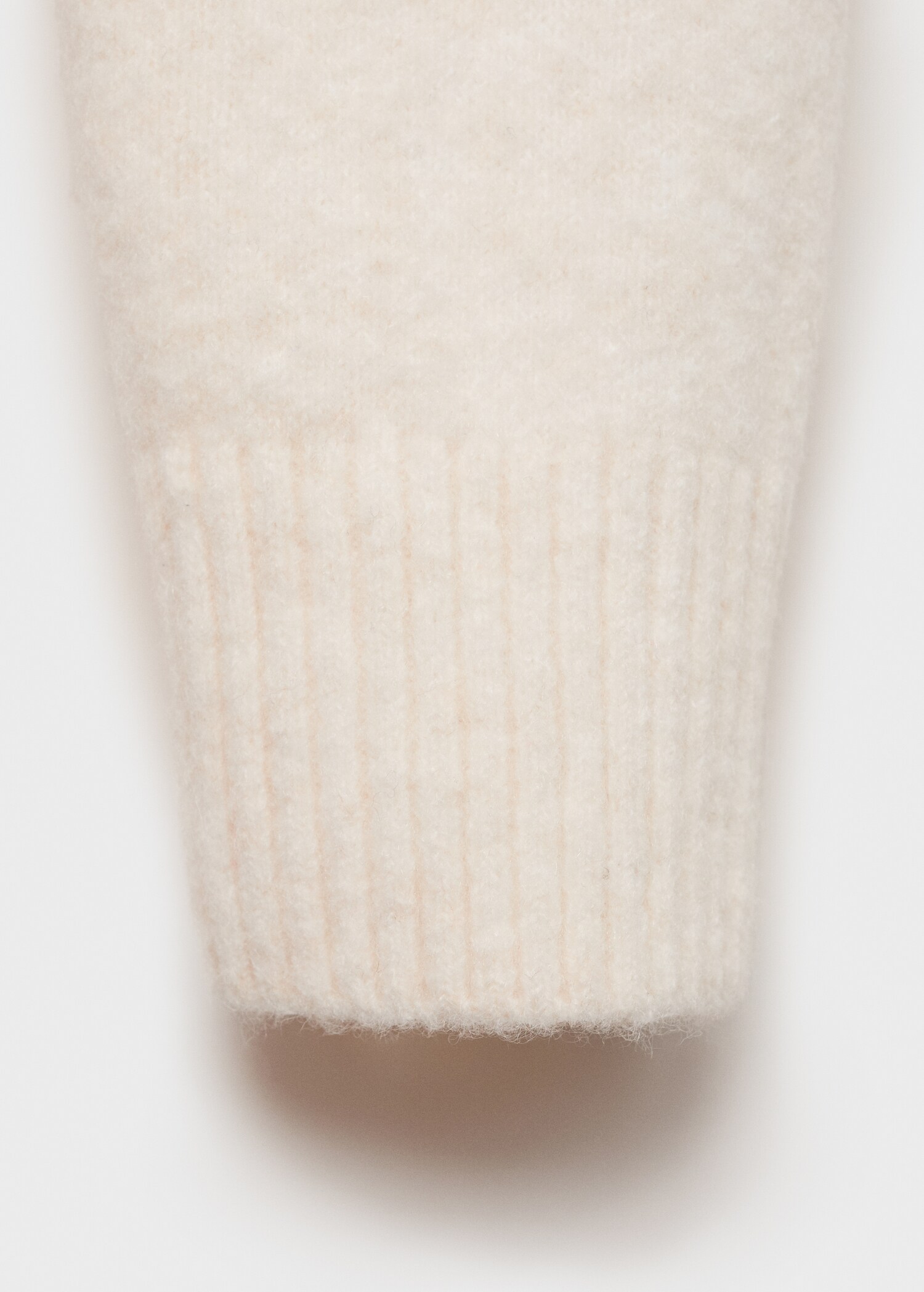 V-neck knit sweater - Details of the article 0