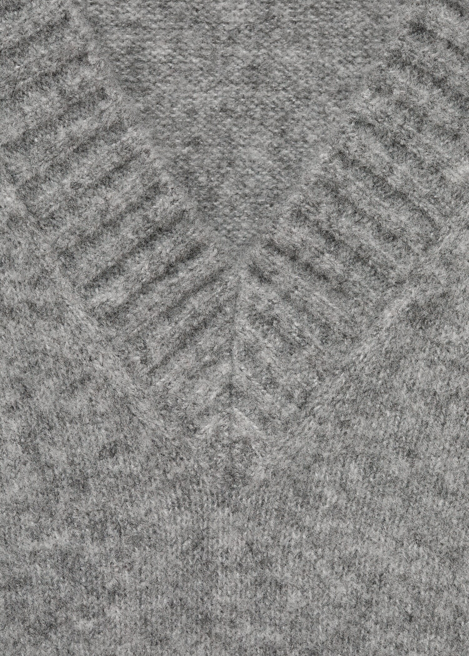 Jersey punto cuello pico - Detalle del artículo 8