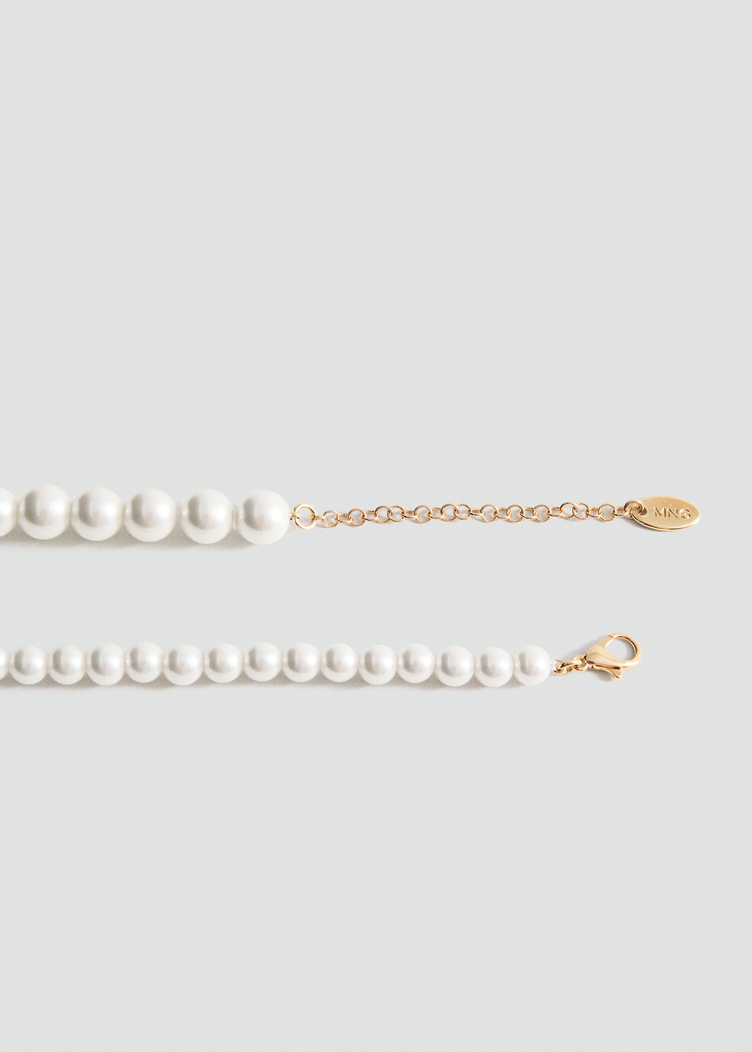 Double pearl necklace - Details of the article 1