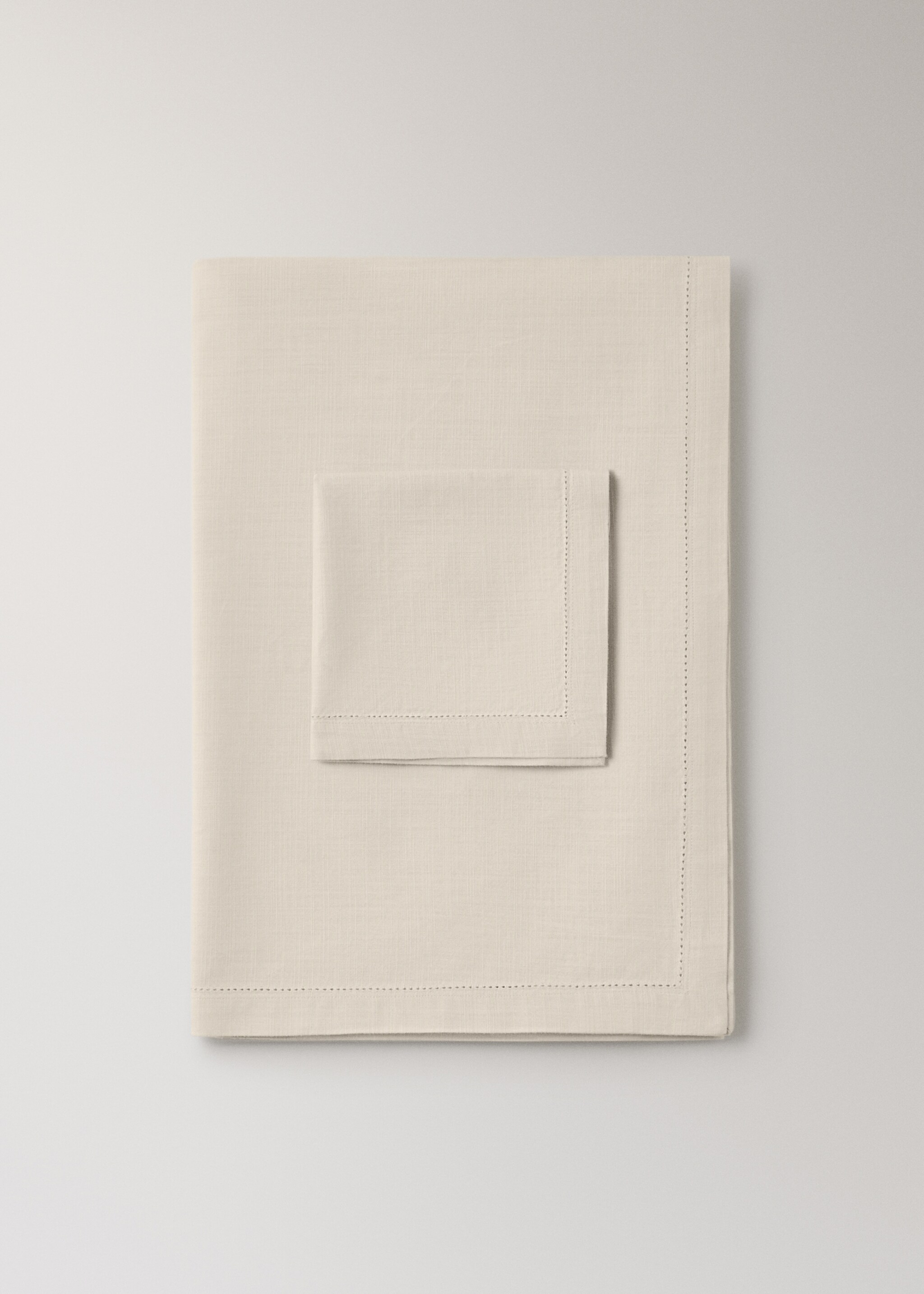 Бавовняна скатертина з мережкою на 2-4 особи - Товар без моделі, Ванільний. Ref: 17004147-00.