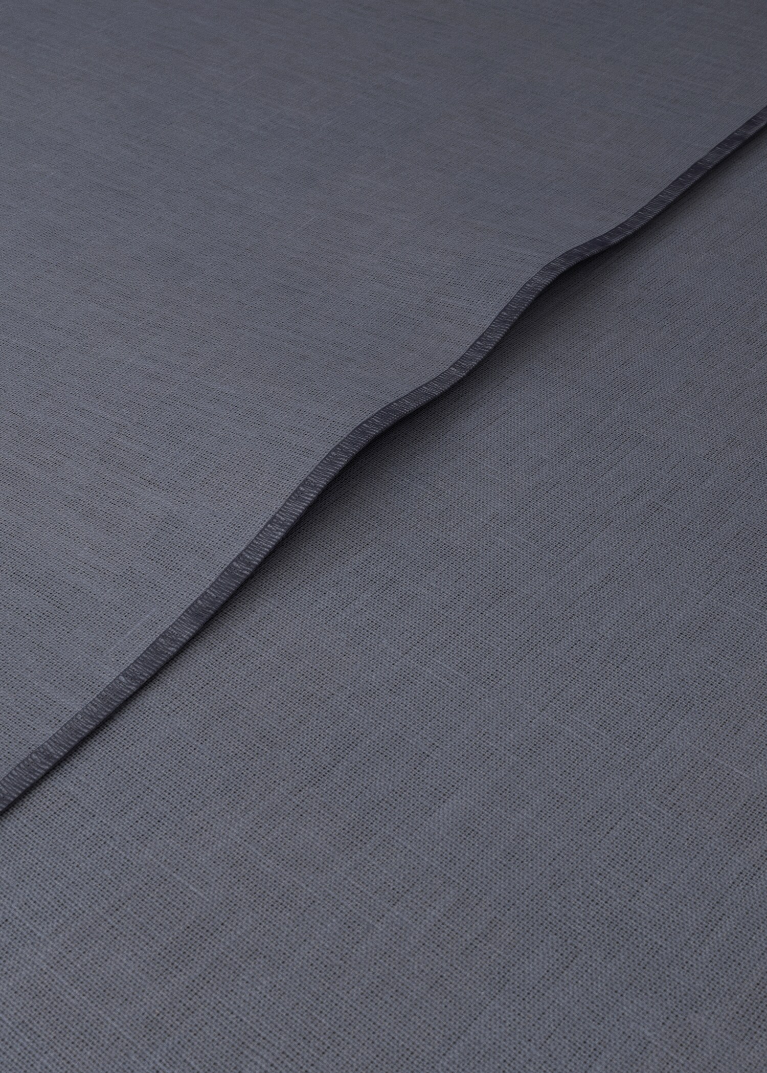 Resin-coated linen tablecloth with contrast overlock for 6 to 8 guests - Details of the article 2