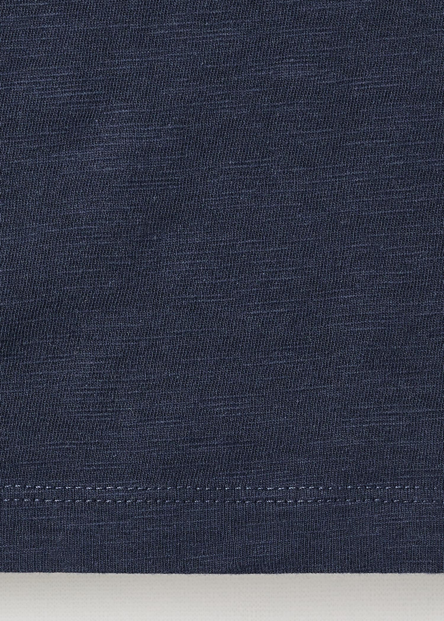 T-shirt with mother-of-pearl button detail - Details of the article 0
