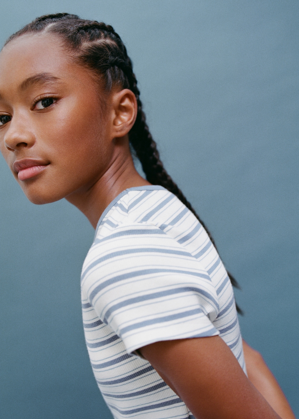 Striped t-shirt with contrasting collar