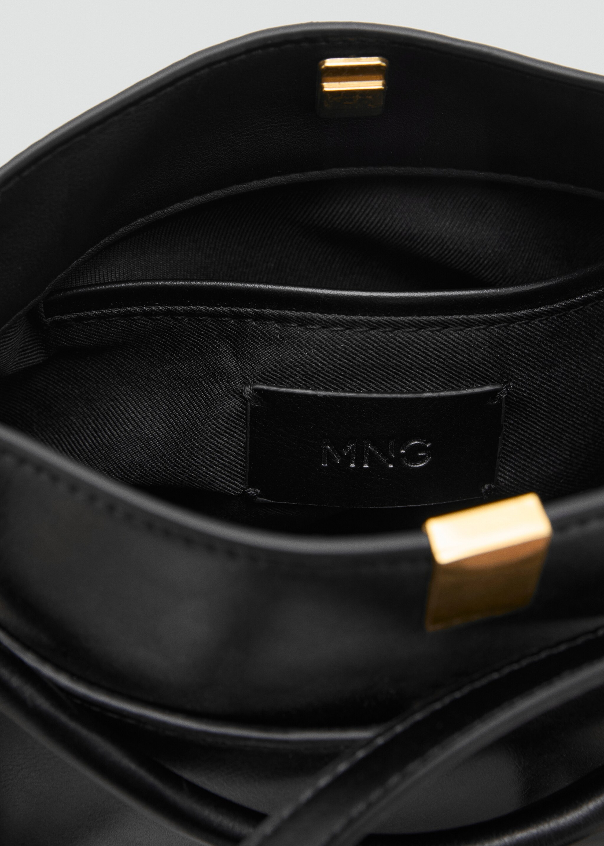 Bucket bag with metal detail - Details of the article 3, Black. Ref: 17004449-00.