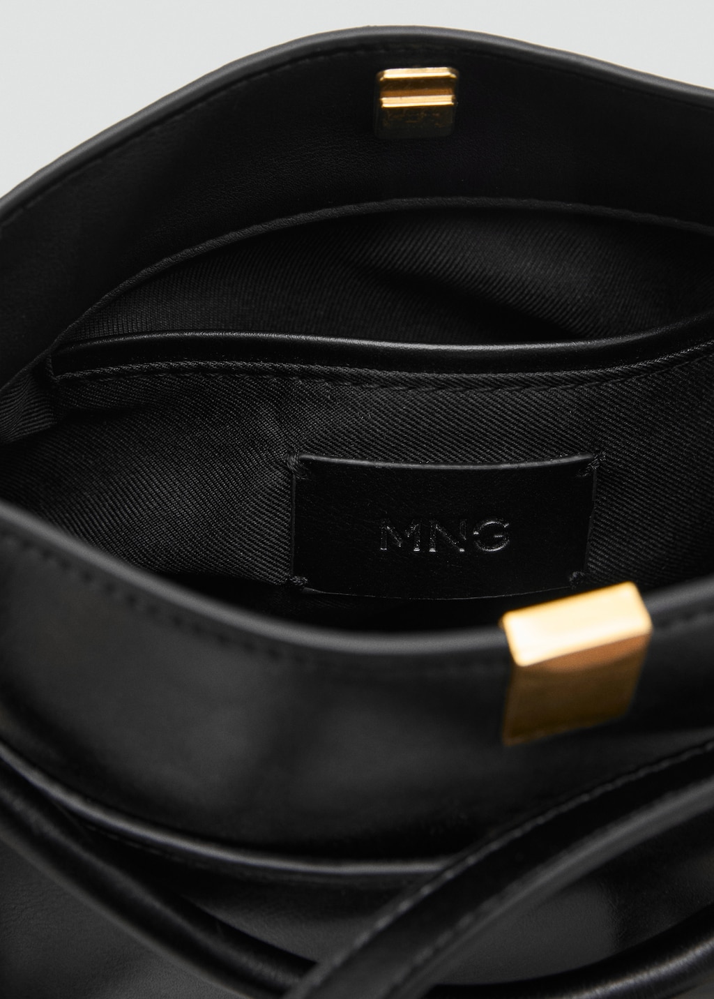 Bucket bag with metal detail