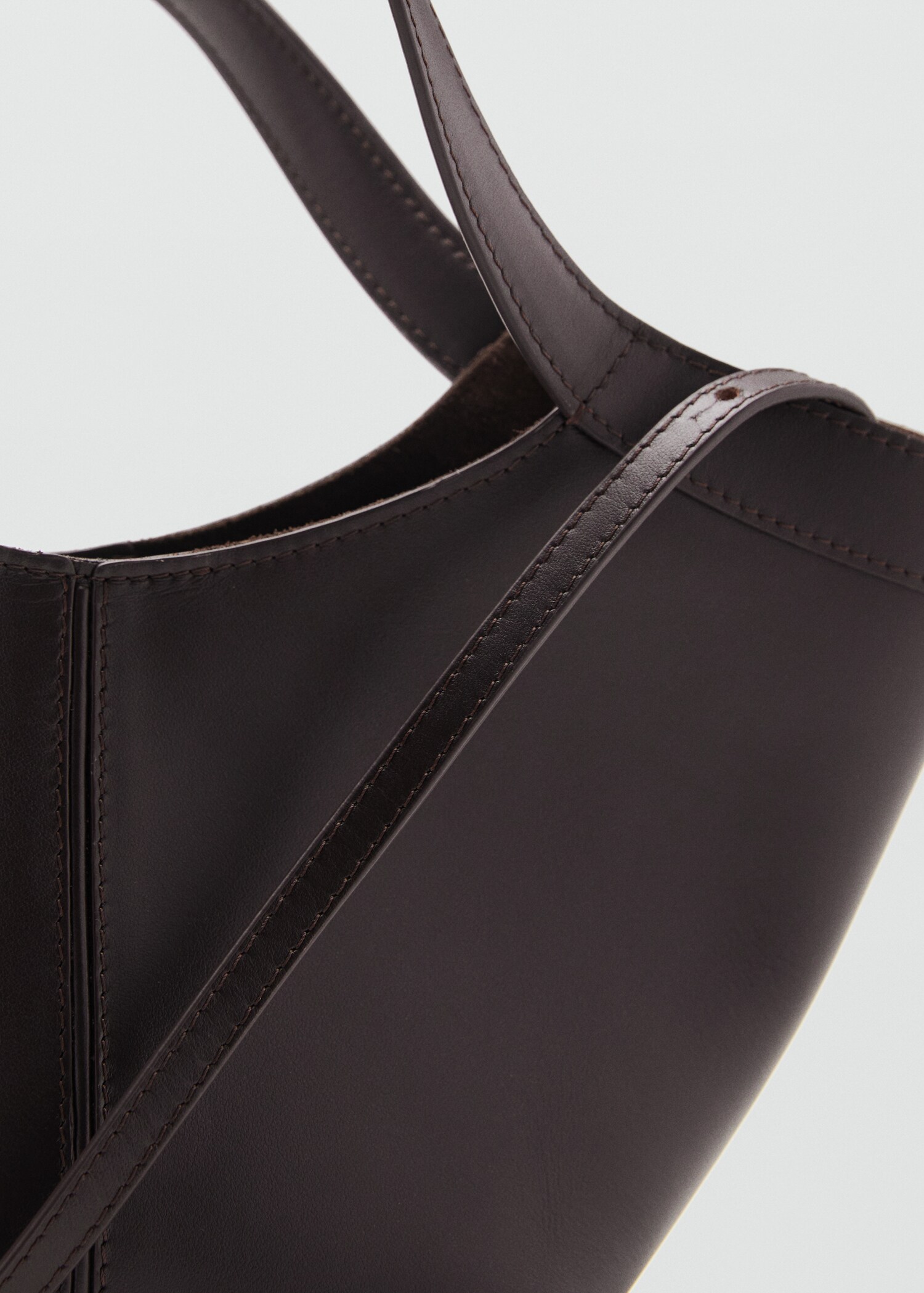 Leather handbag - Details of the article 2