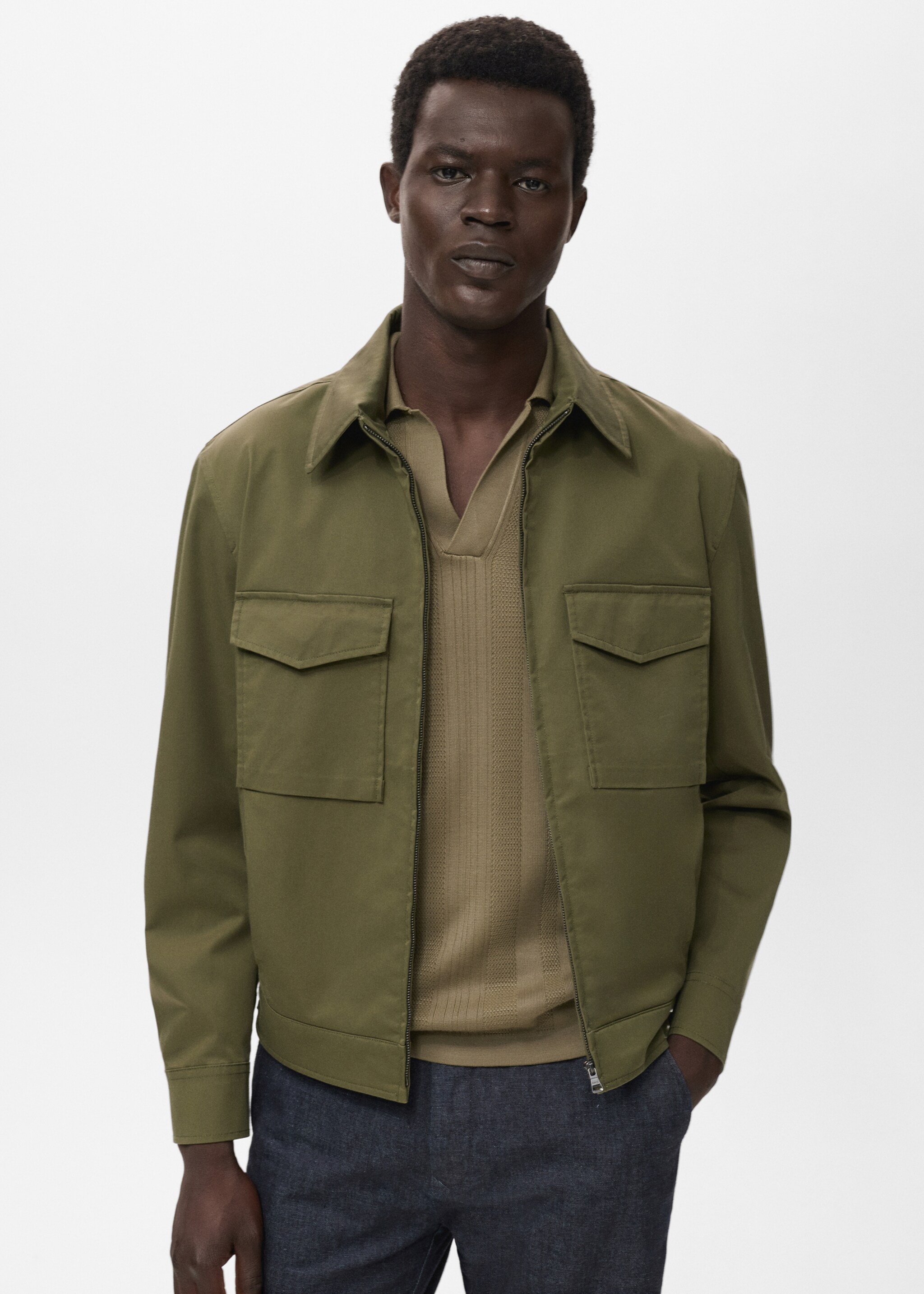 Cotton jacket with pockets - Medium plane, Olive Green. Ref: 17005142-00.