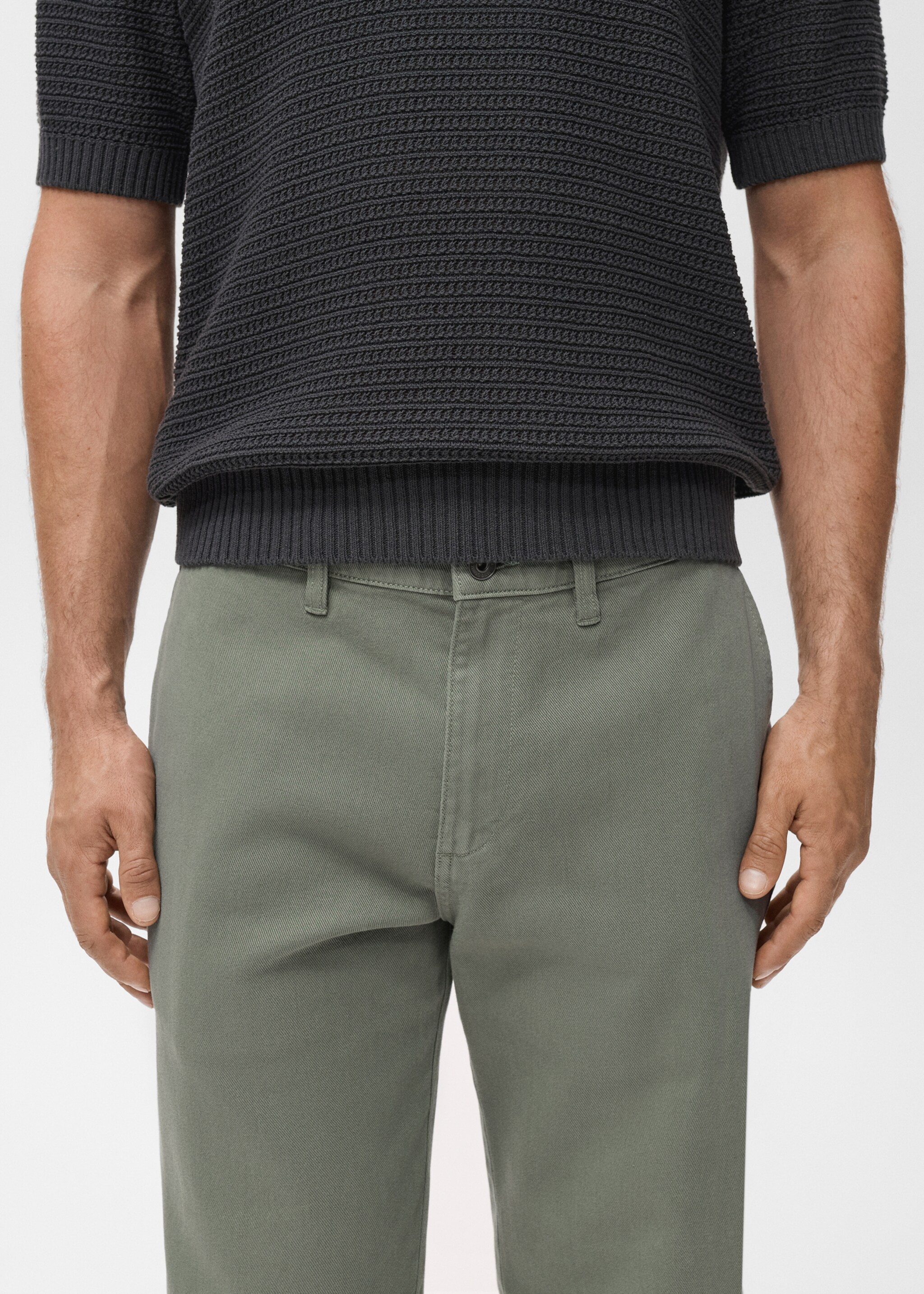 Jeans chet - Details of the article 1, Medium Green. Ref: 17005151-00.