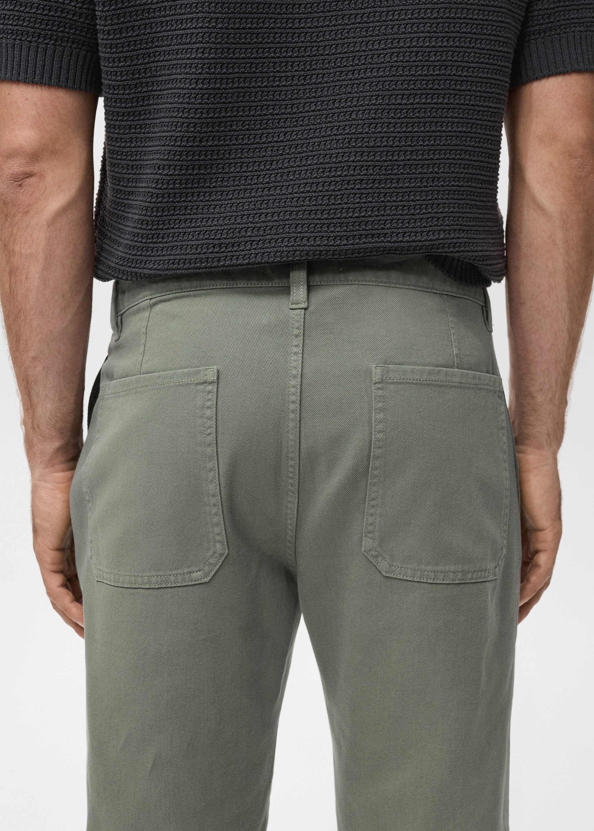 Jeans chet - Details of the article 6, Medium Green. Ref: 17005151-00.