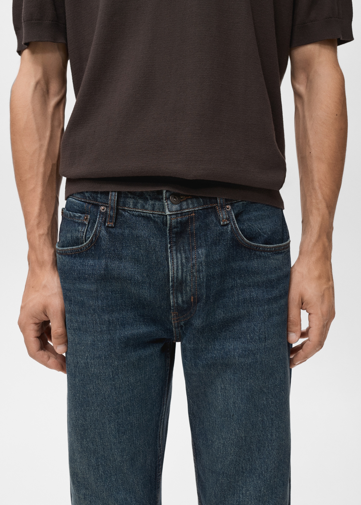 Moby straight-fit dark-wash jeans - Details of the article 1