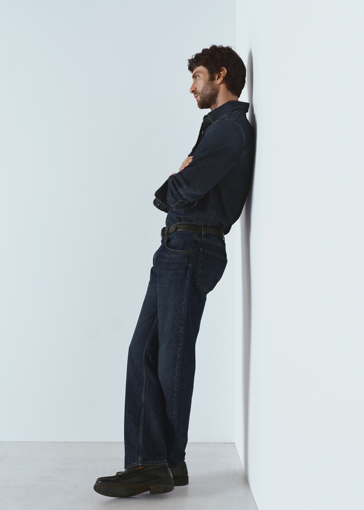 Jeans Moby straight fit lavado oscuro - Detalle del artículo 5