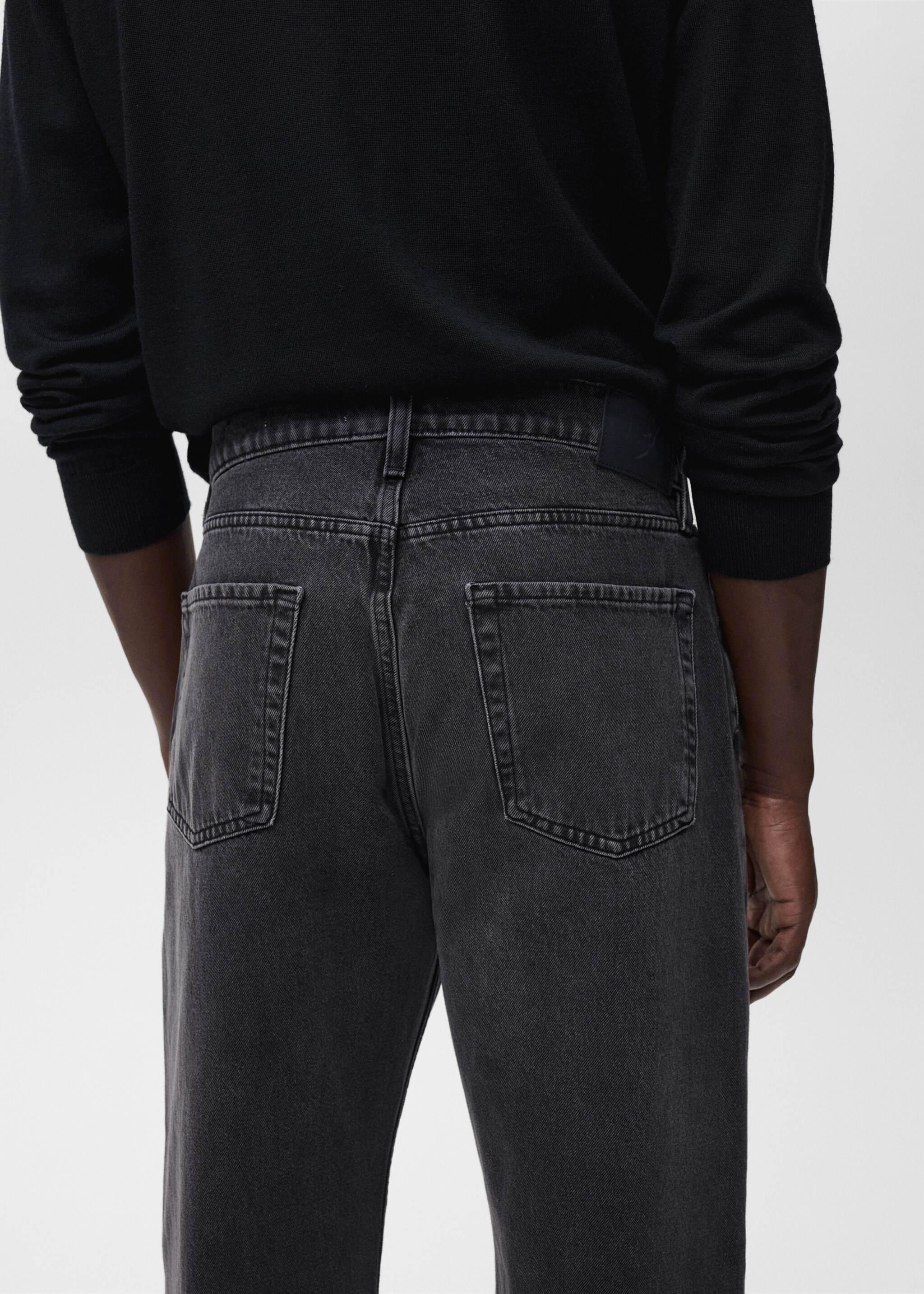 Jean Moby straight-fit délavé foncé - Détail de l'article 6, Gris. Ref: 17005153-00.