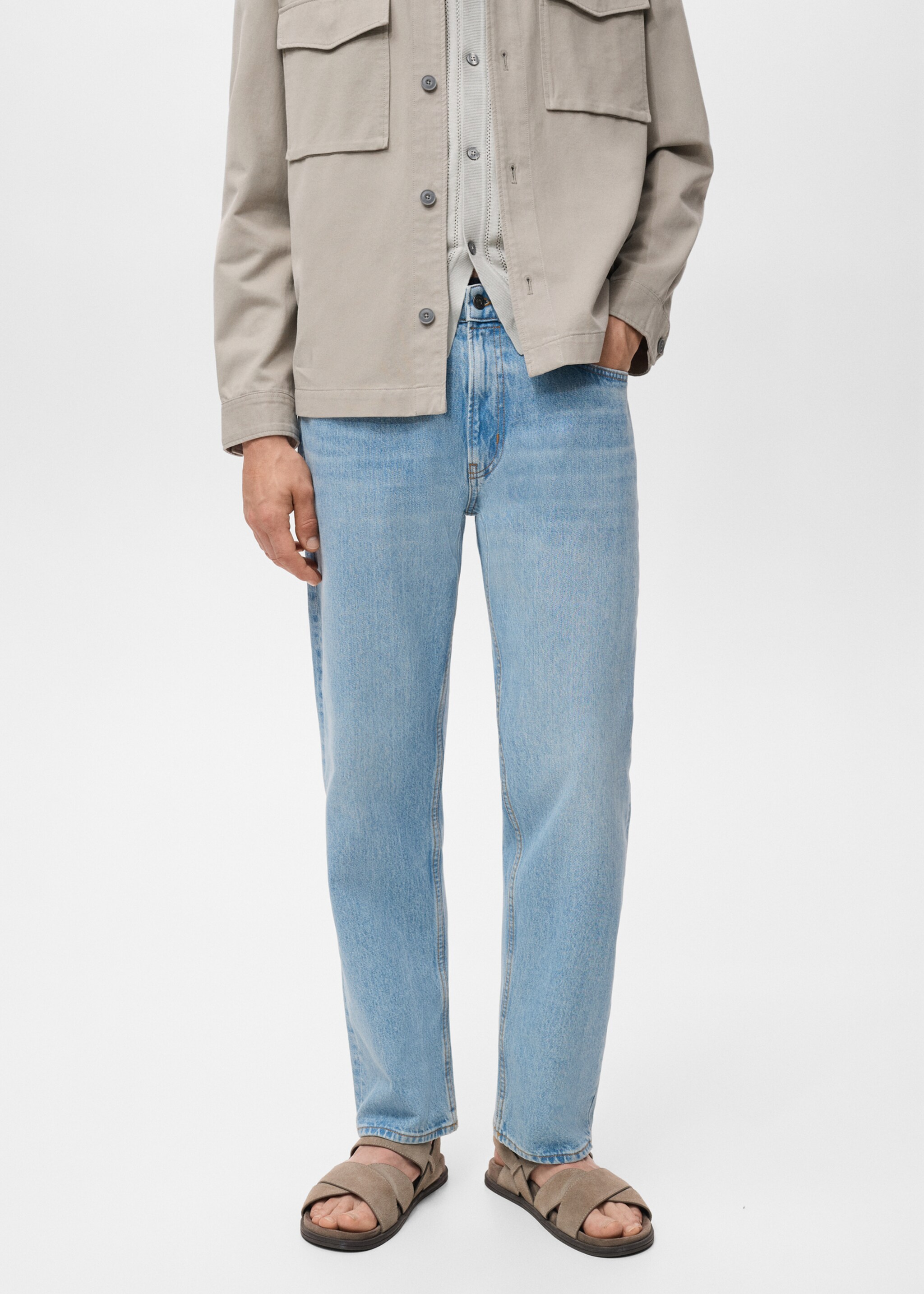Moby straight-fit light-wash jeans - Medium plane, Medium Vintage Blue. Ref: 17005154-00.