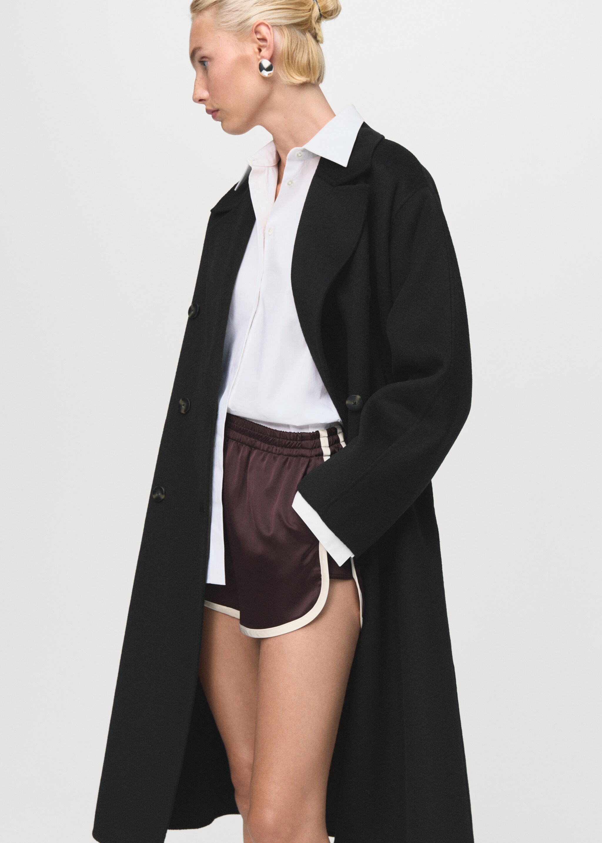 Handmade oversized wool coat - Details of the article 2, Black. Ref: 17005793-00.