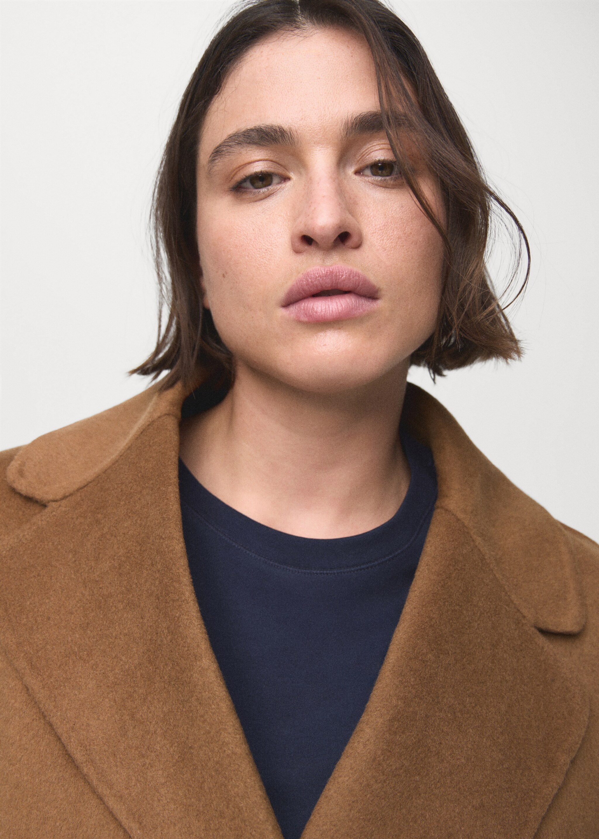 Wool coat with handmade belt - Details of the article 4, Medium Brown. Ref: 17005795-00.