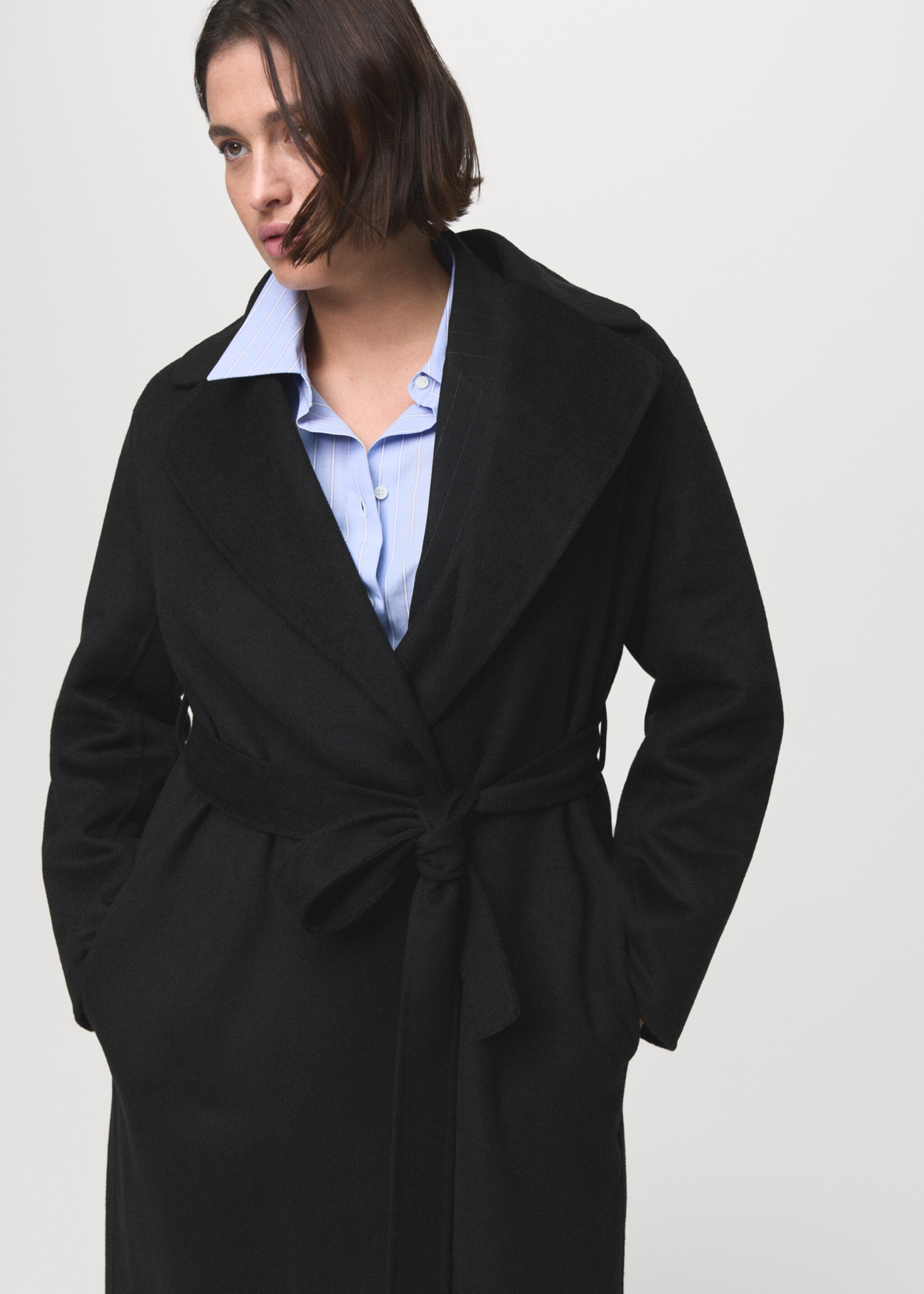 Wool coat with handmade belt - Details of the article 5, Black. Ref: 17005798-00.