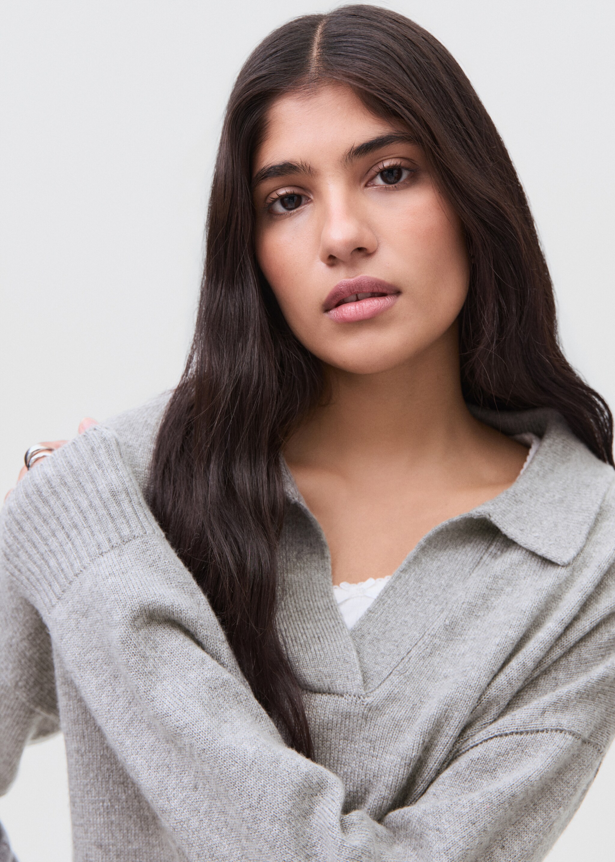 Wool polo sweater - Details of the article 1, Light Heather Grey. Ref: 17005803-00.